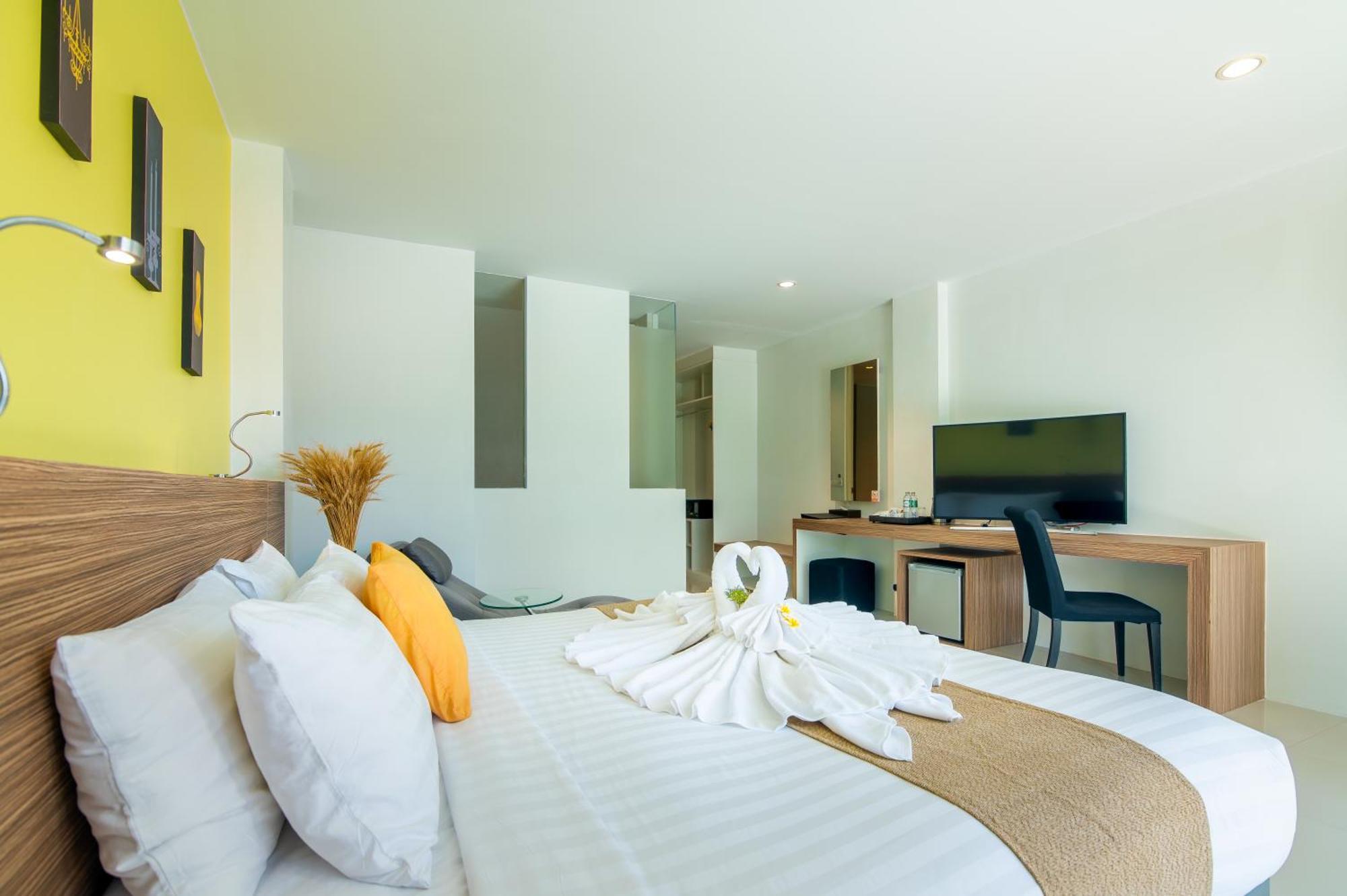Hotel The Lantern - Sha Extra Patong