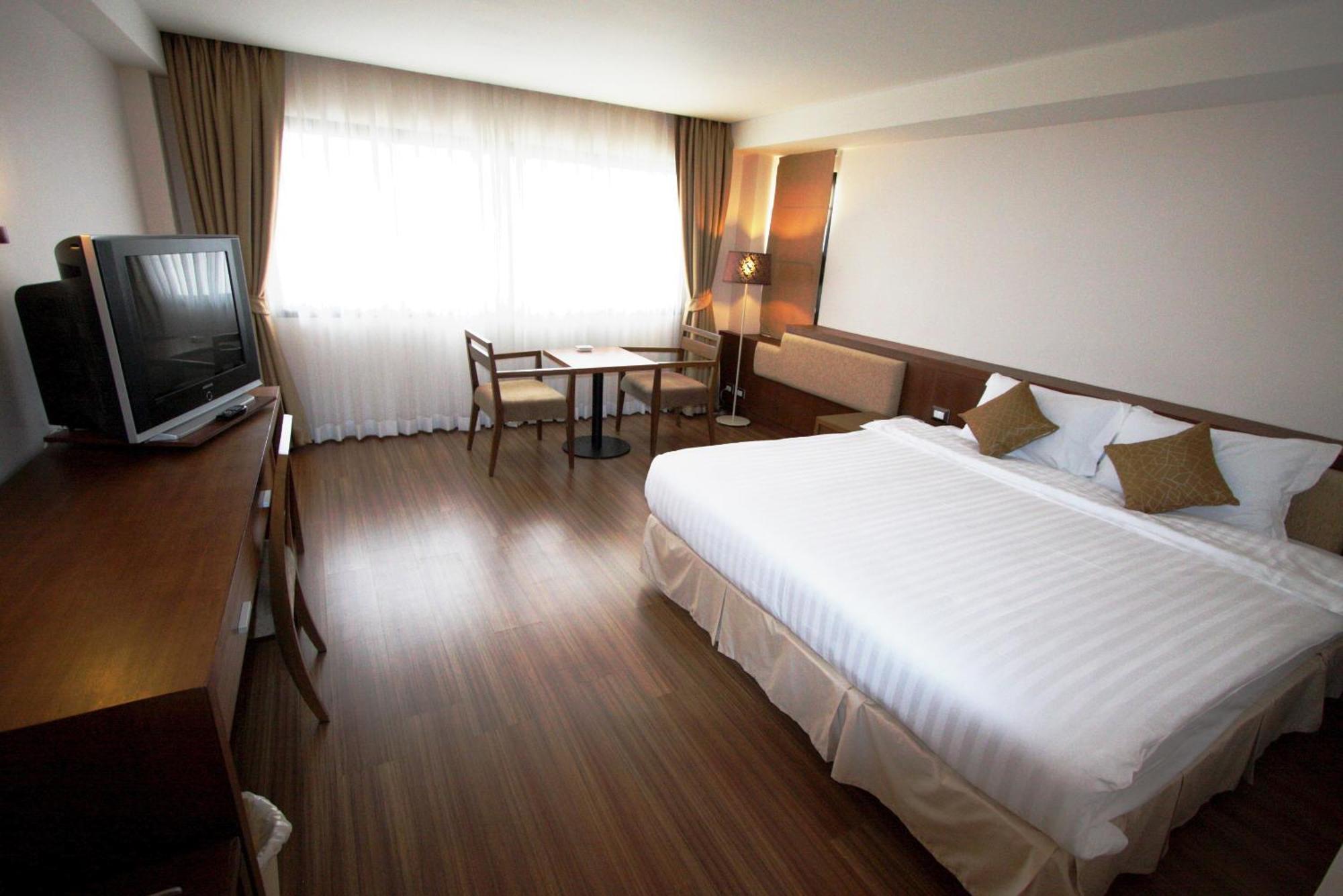 Hiran 3* Patong