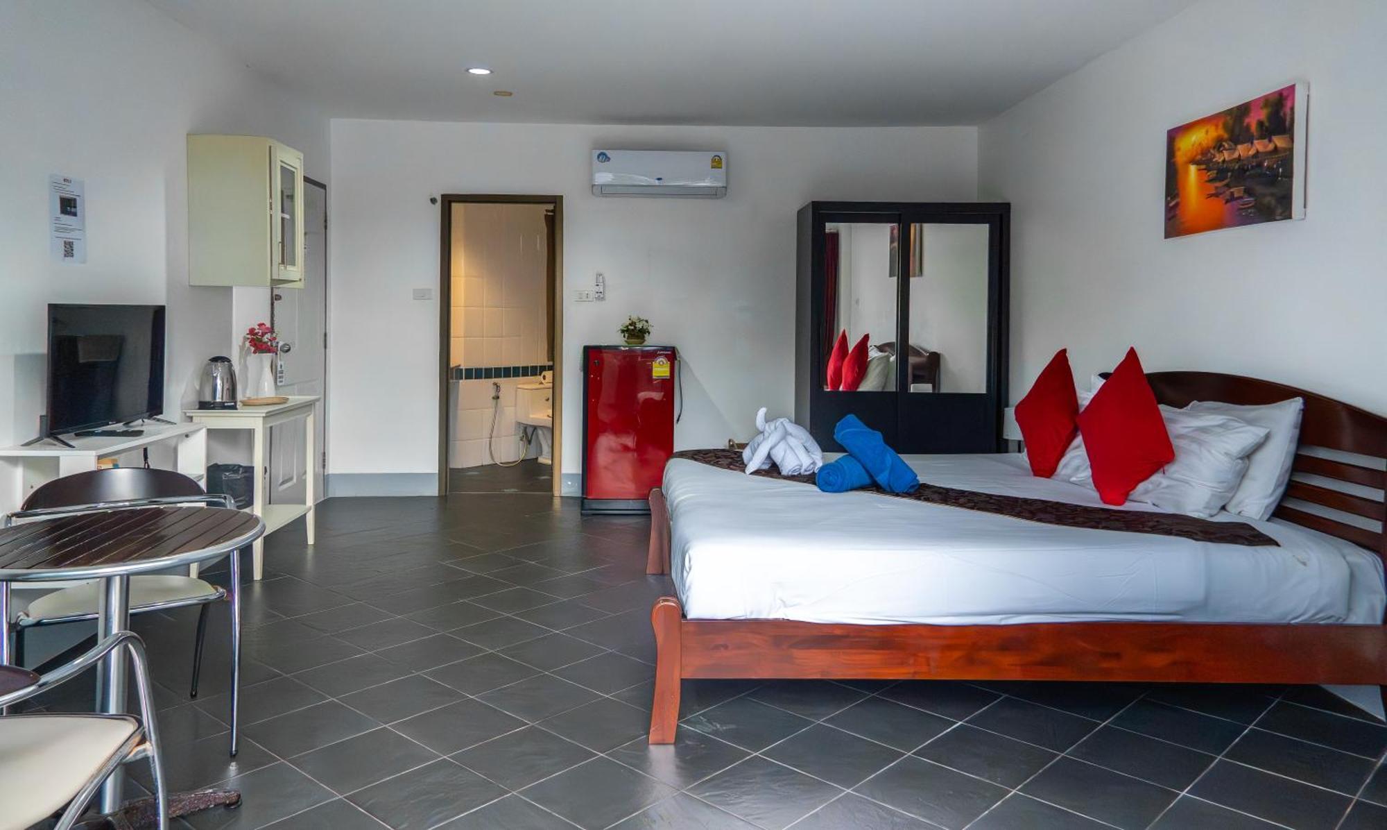 Deng's Hotel