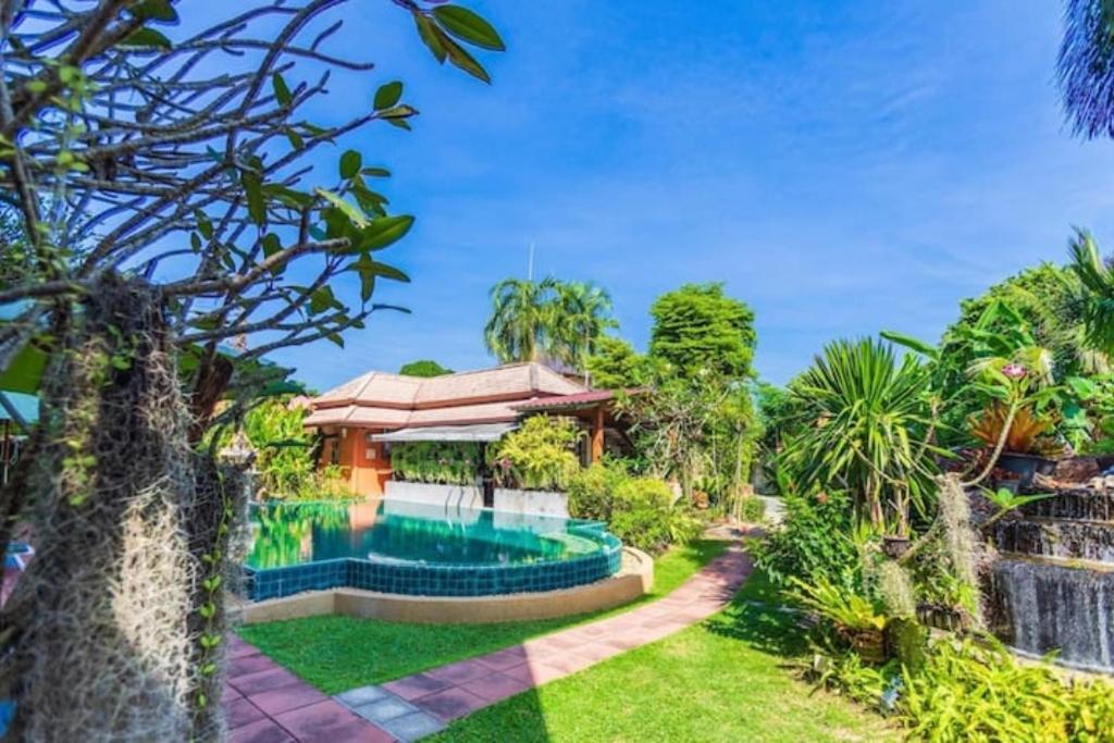 Hotel Monaburi Boutique Rawai