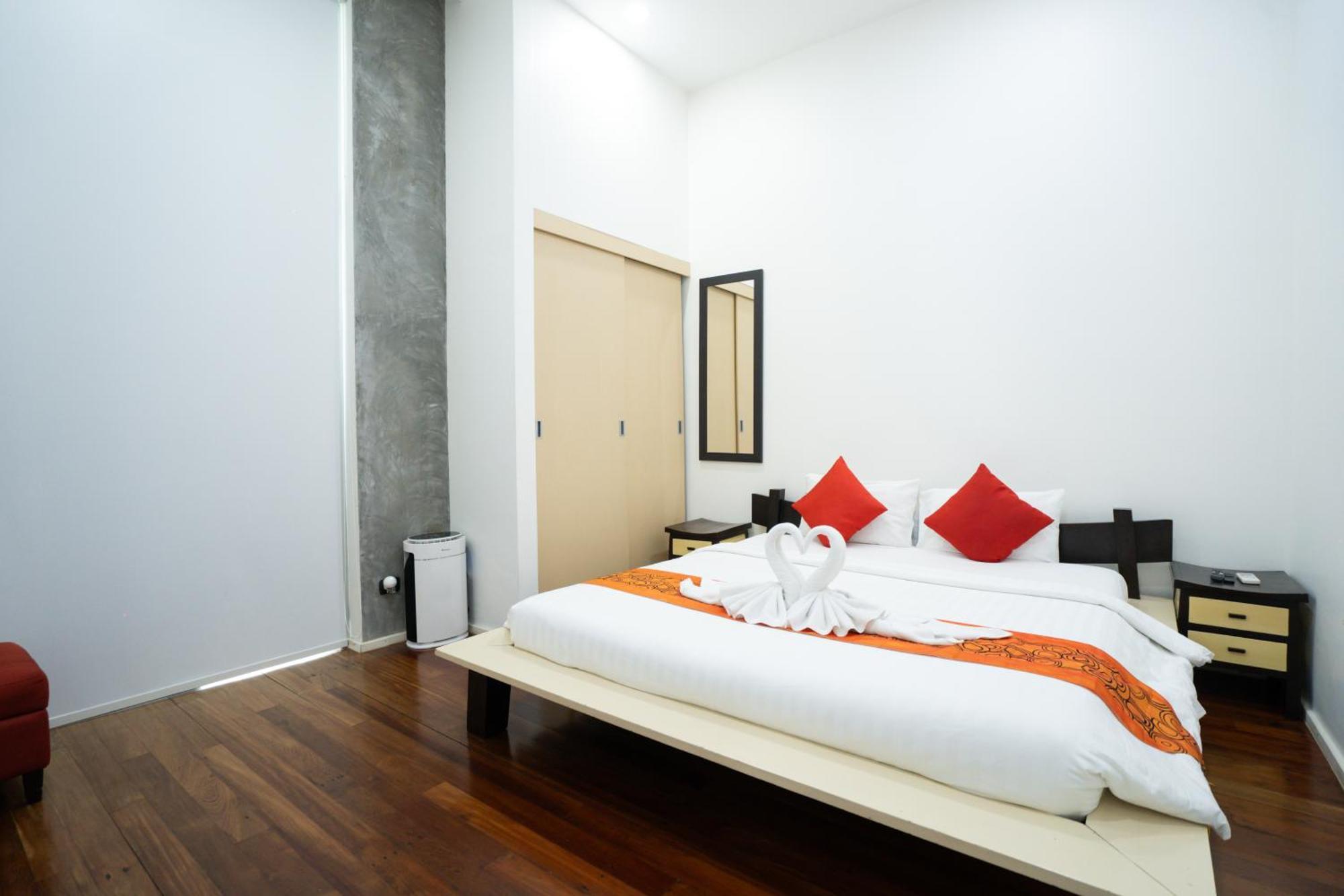 Sirirat Sea-view Patong