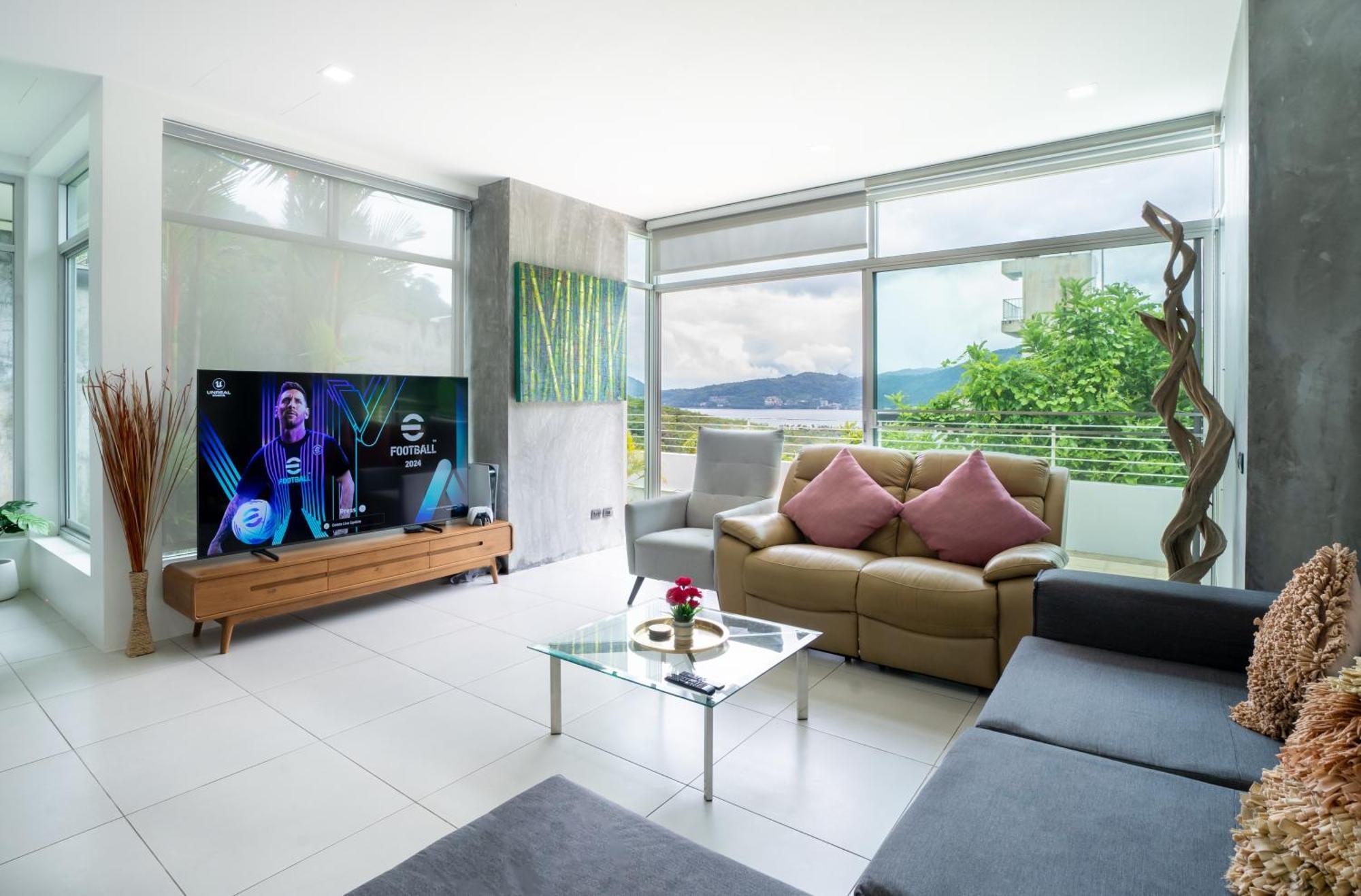 Villa Sirirat Sea-view *