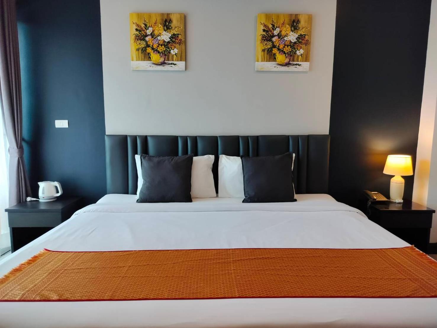 Hotel House Karon 3*