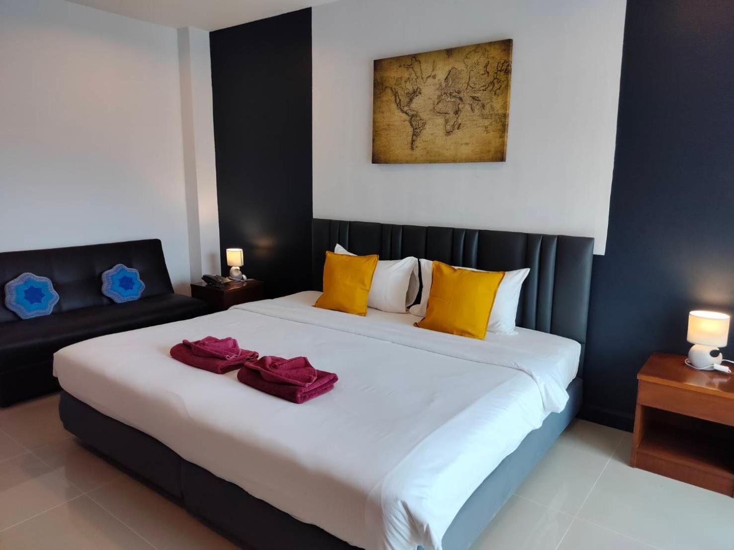 Hotel House Karon Ban Karon