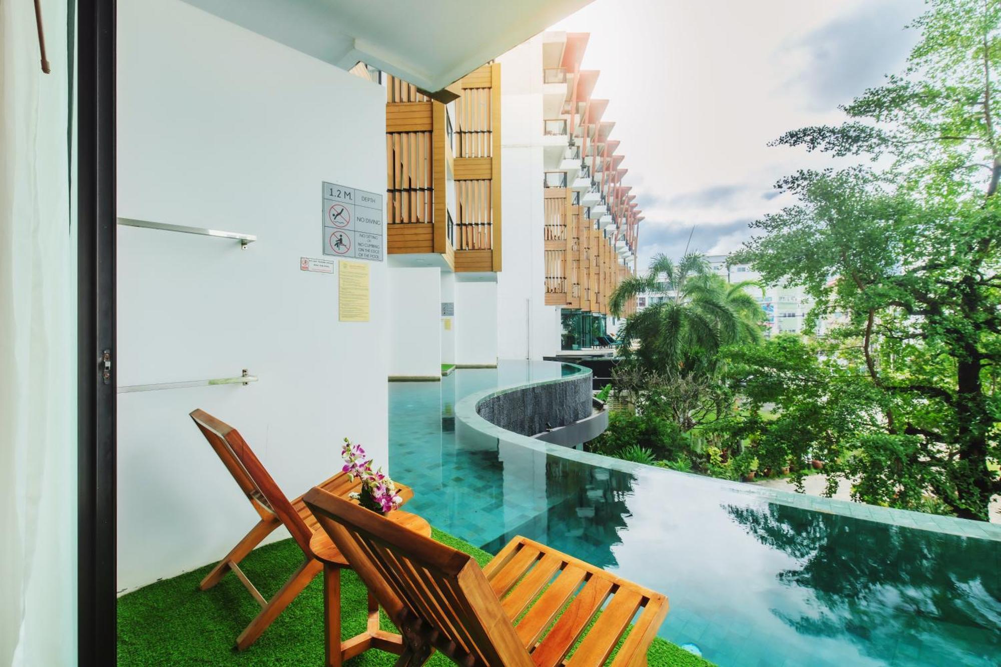 Hotel The Lunar