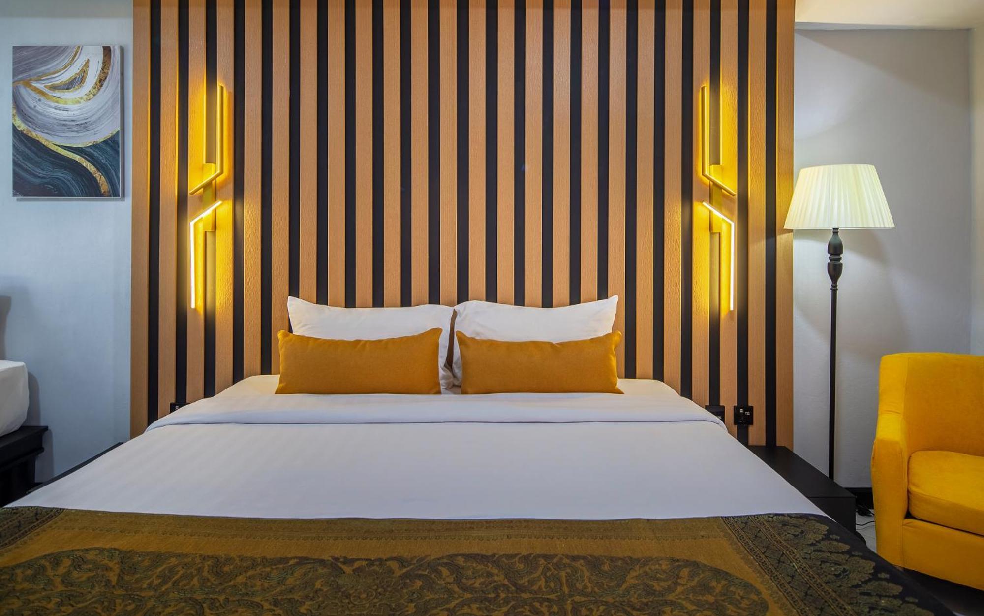 Hotel Tuana Casa Del Sol 4*