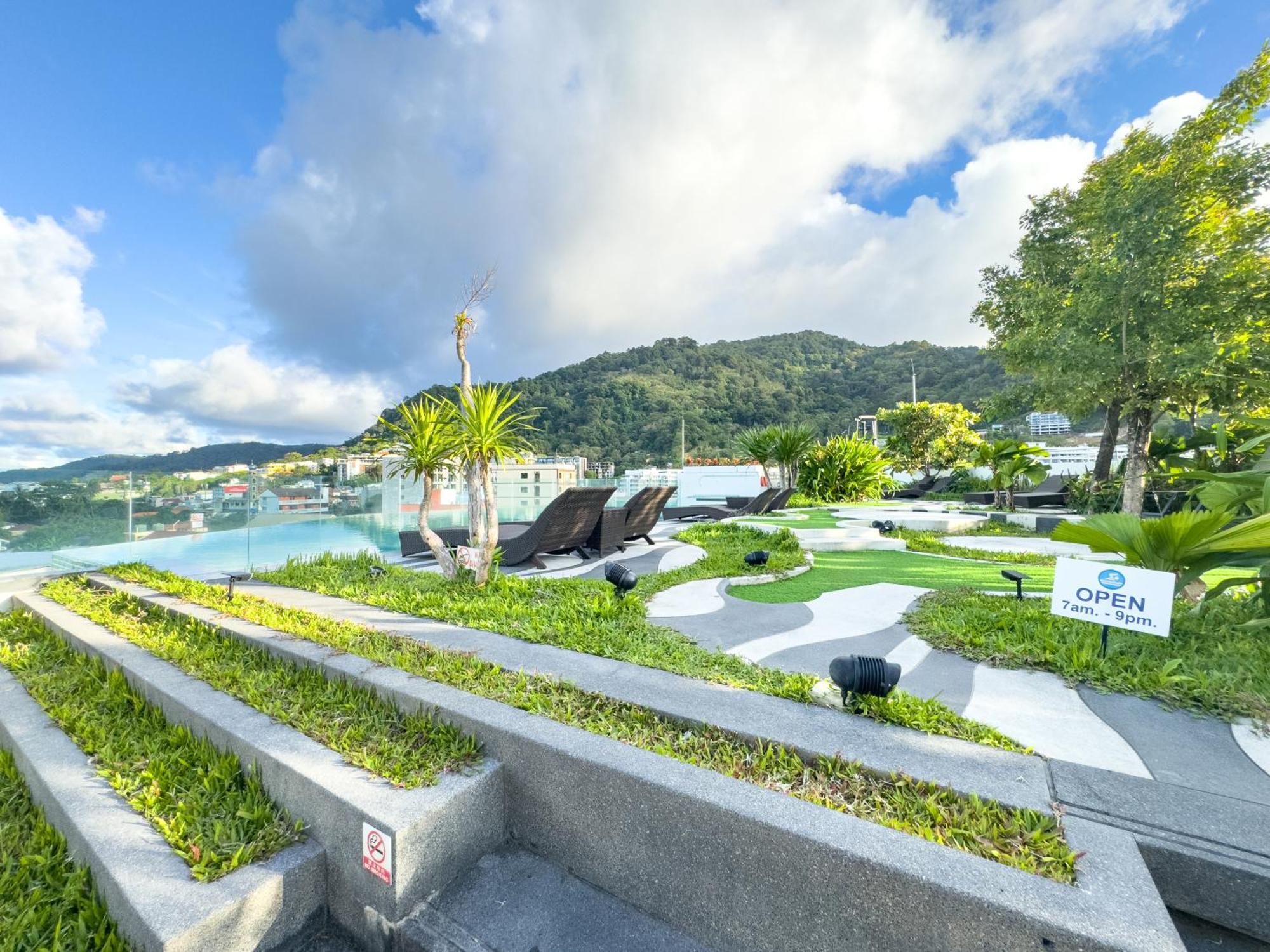 Hotel Journeyhub Phuket