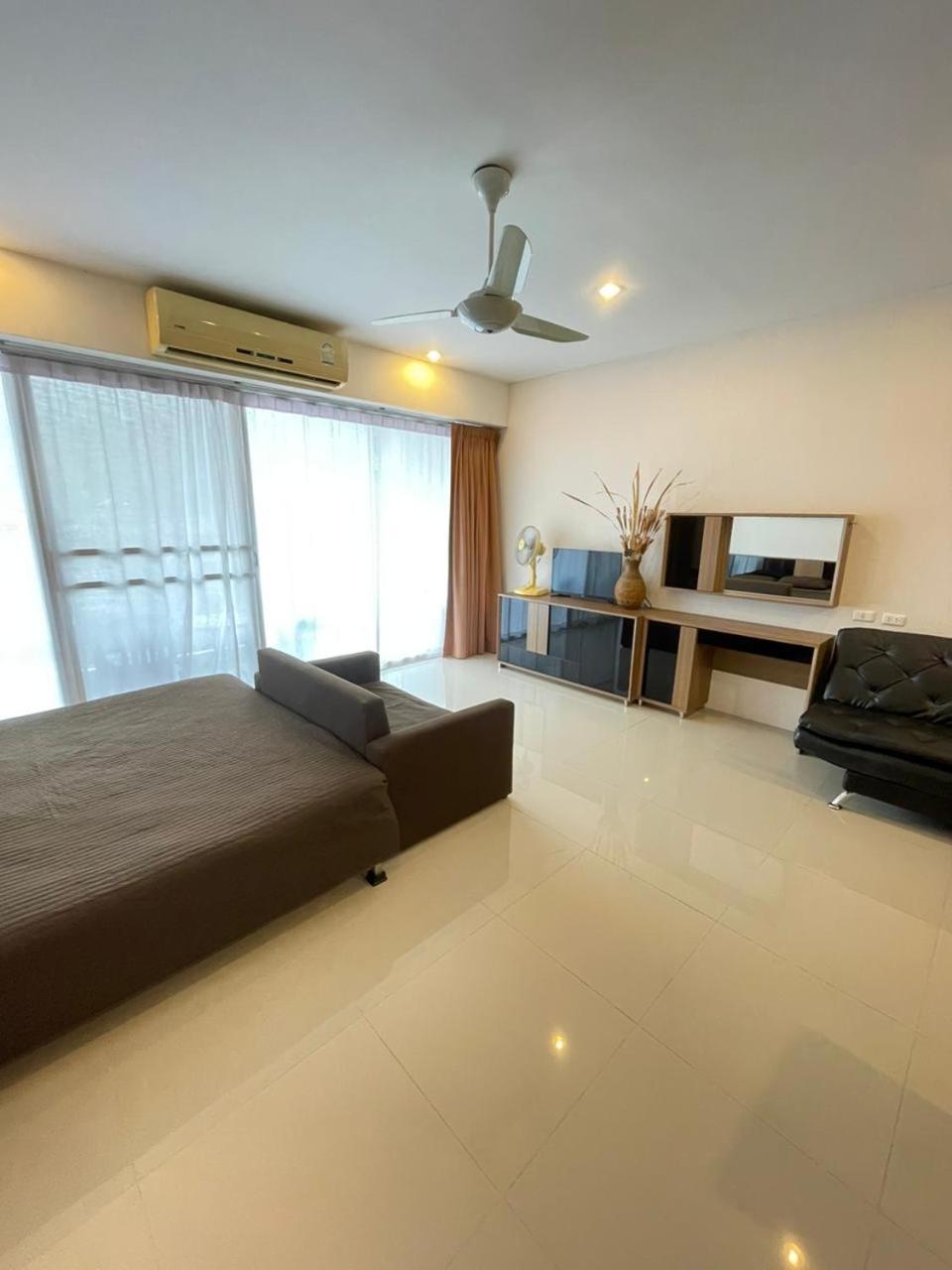 Chic Seashore Apartment *