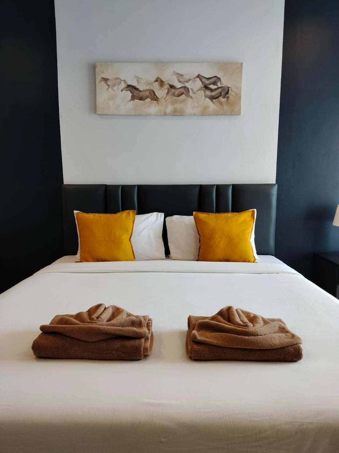 Hotel House Karon 3*