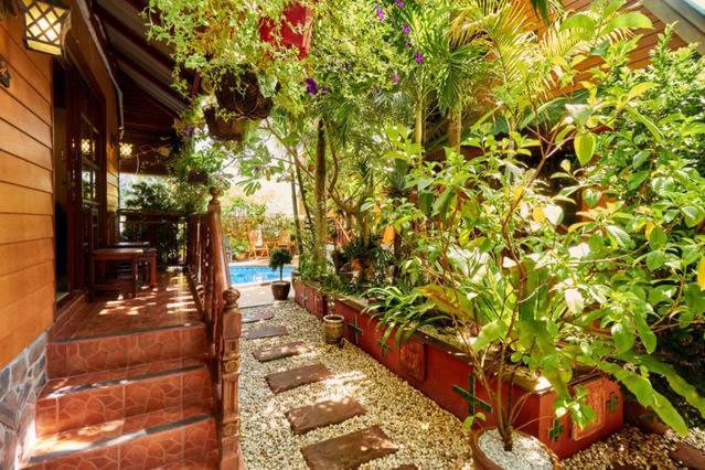 Phuket Chalet *