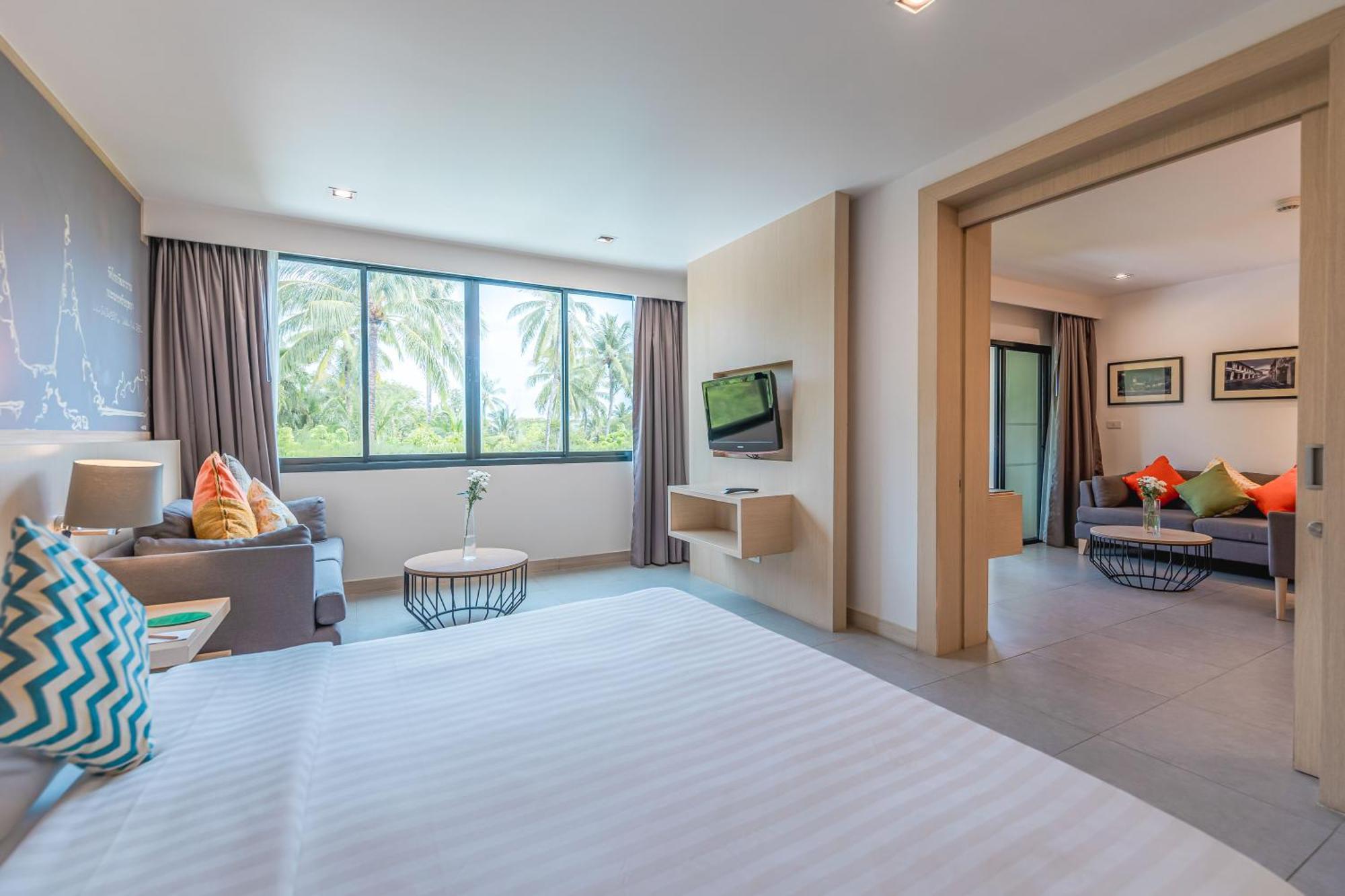 Paradox Phuket 5* Karon