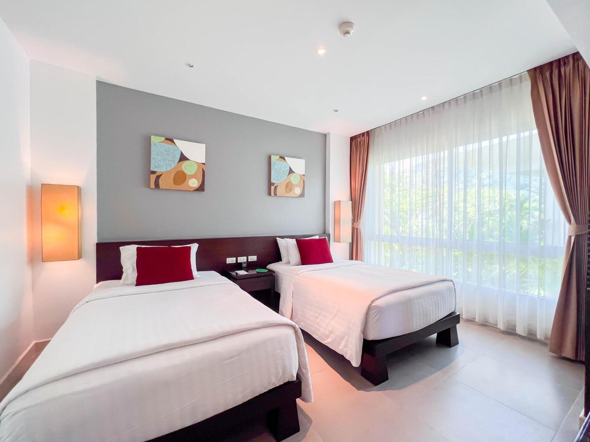 Resort Paradox Phuket Karon