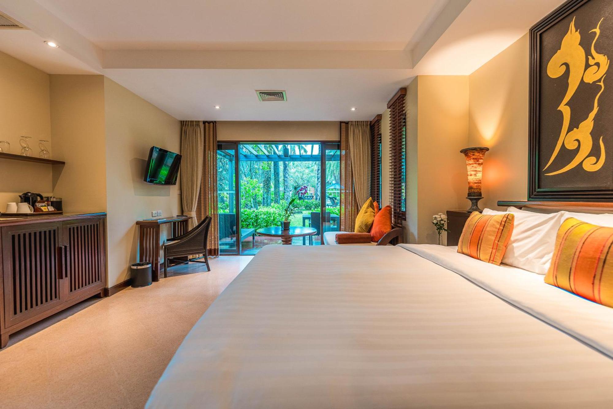 Paradox Phuket Resort Karon