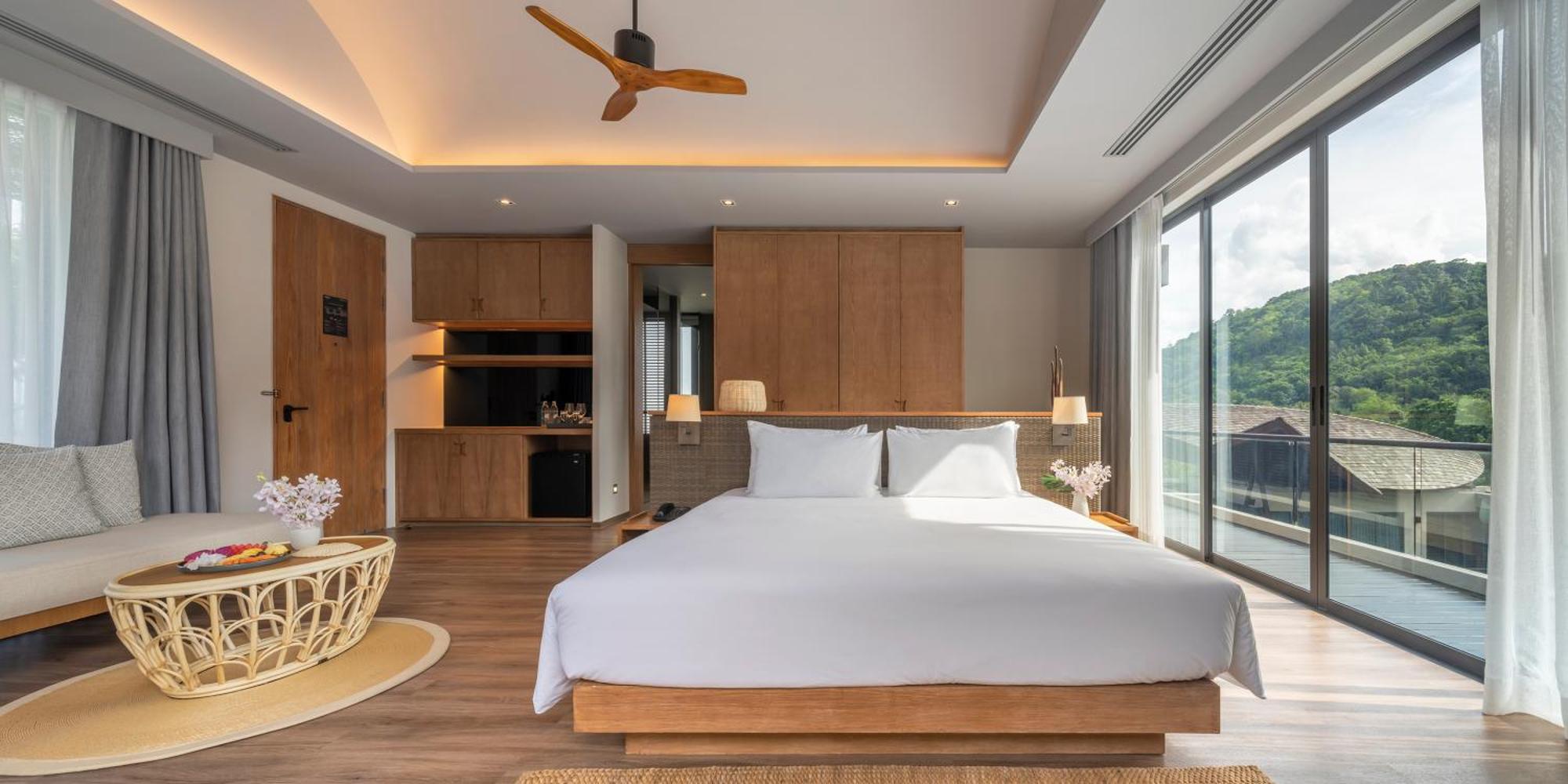 Noku Phuket Resort 5*