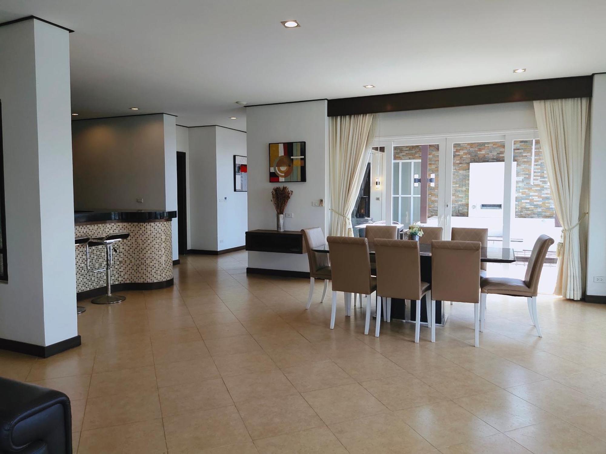 Ratana Chalong Aparthotel