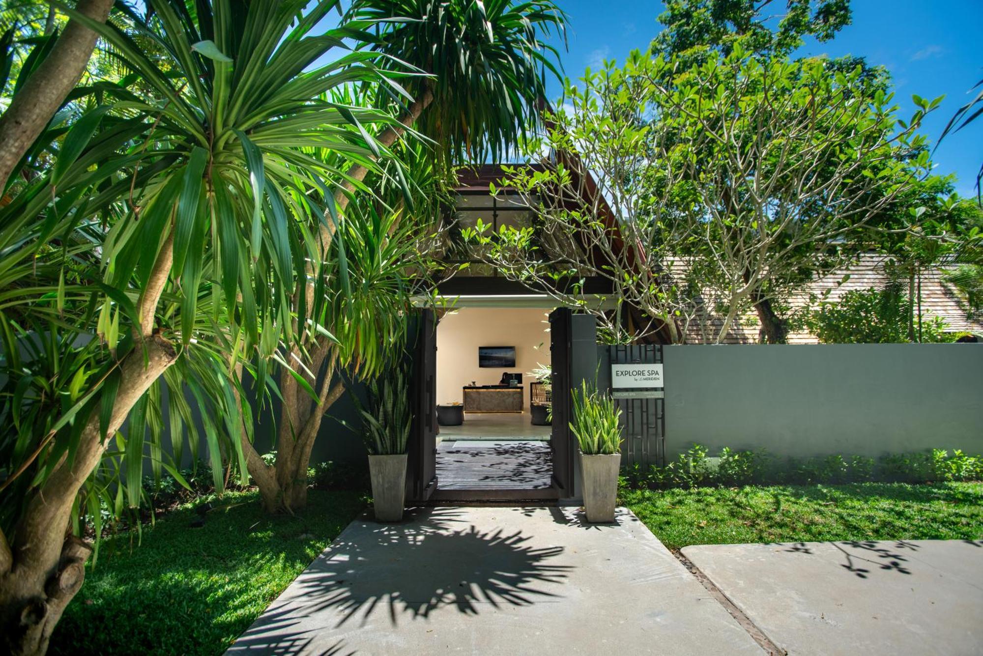 Le Meridien Phuket Hotel 5*