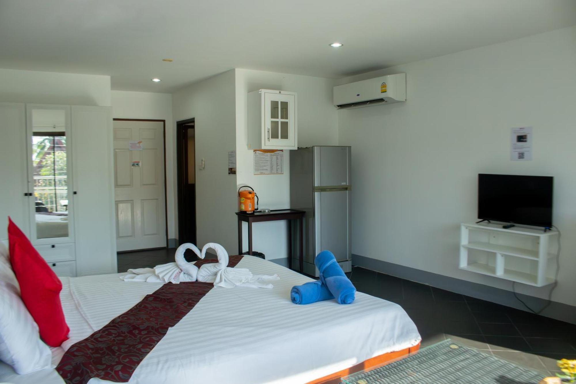Deng's Hotel