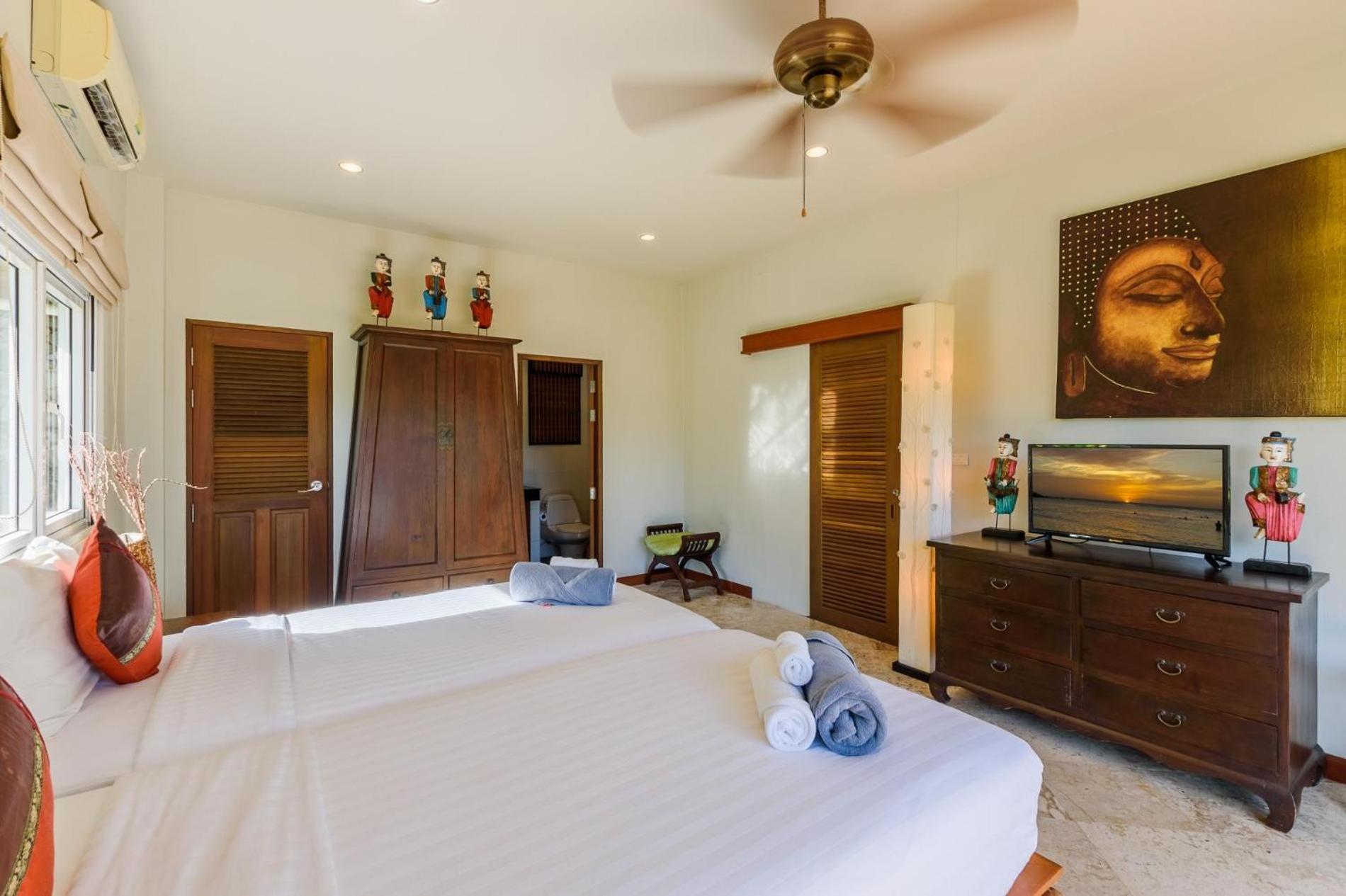Aster Pool Villa *