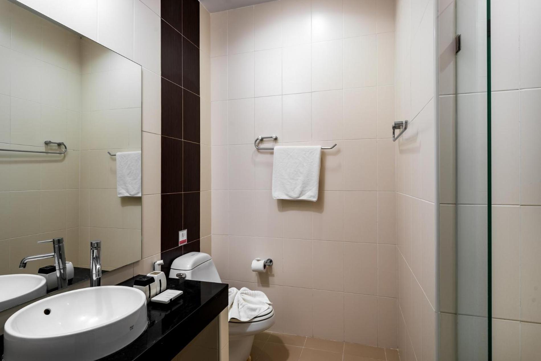 Veloche 2 Bedroom With Seaview Apartment