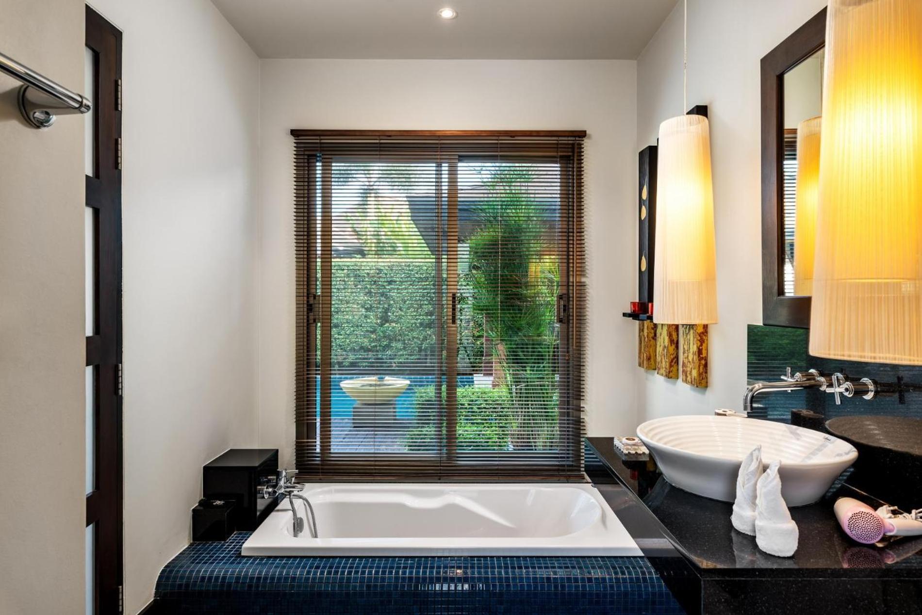 Villa Emerald Pool Nai Harn