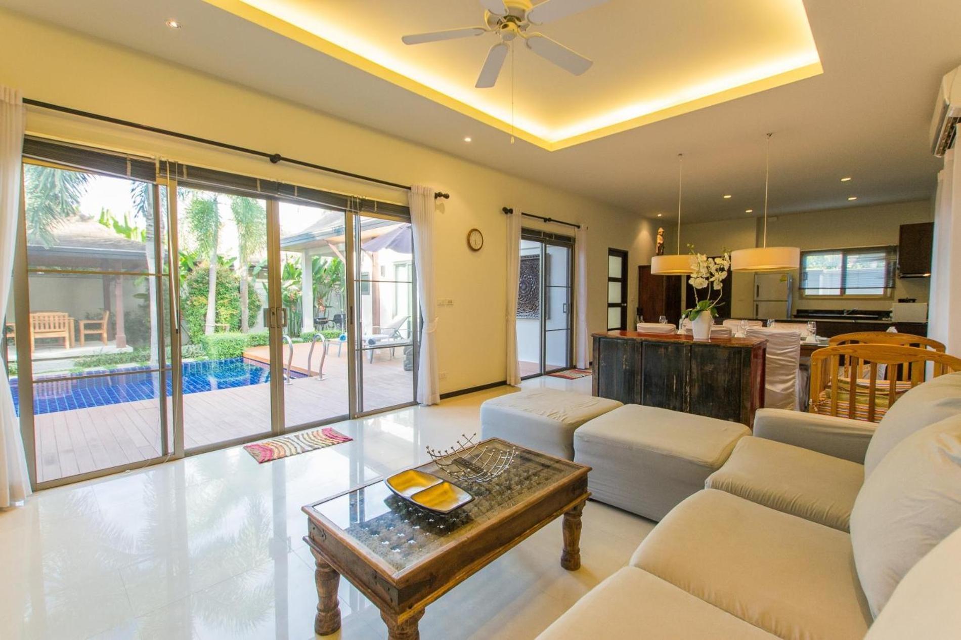 Emerald Pool Villa *