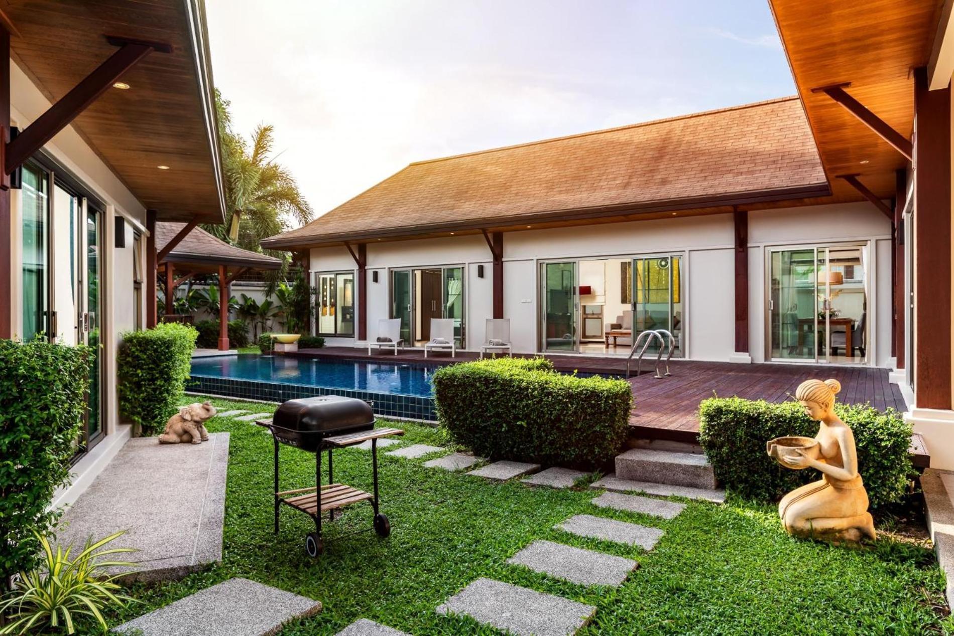 Villa Emerald Pool *