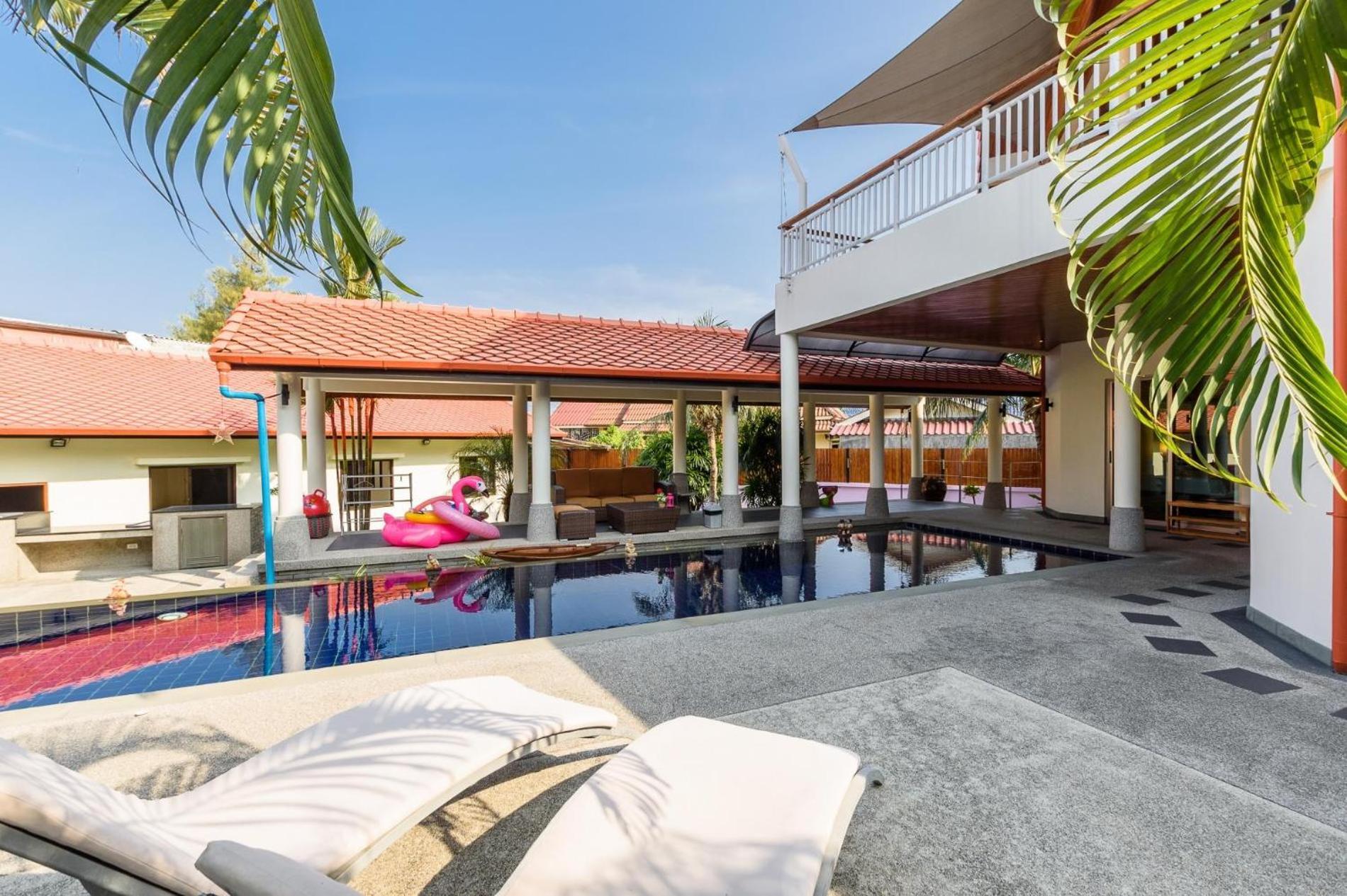Holiday home Amber Pool Naiharn
