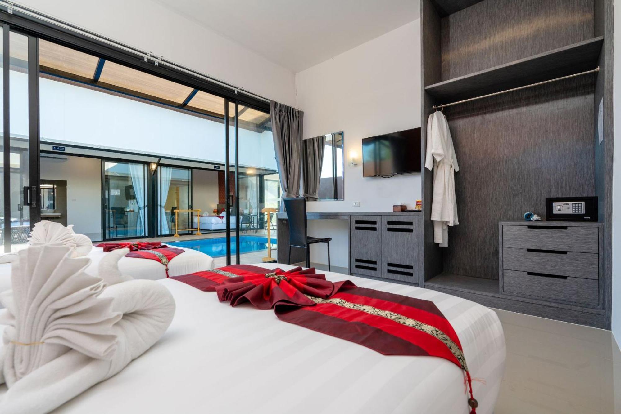 Thames Tara Private Pool Phuket - Sha Extra