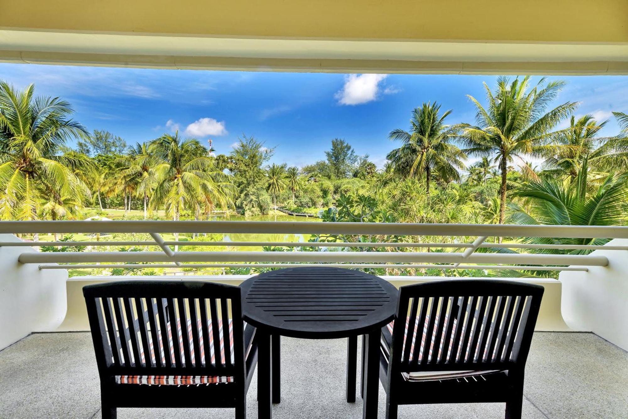 Pullman Phuket Resort