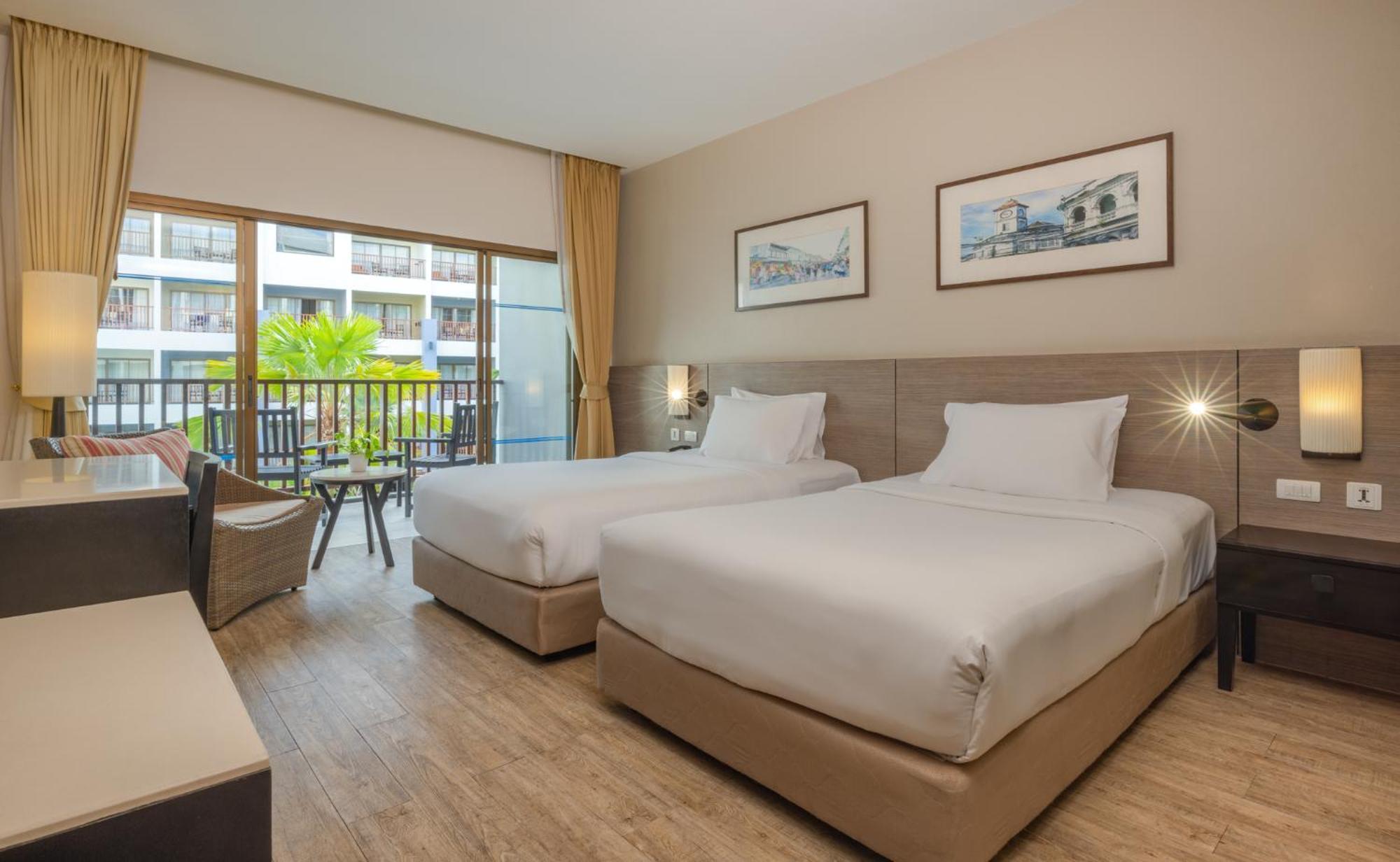 Hotel Deevana Plaza Phuket - Sha Extra Patong