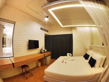 Hotel Forty Winks Phuket