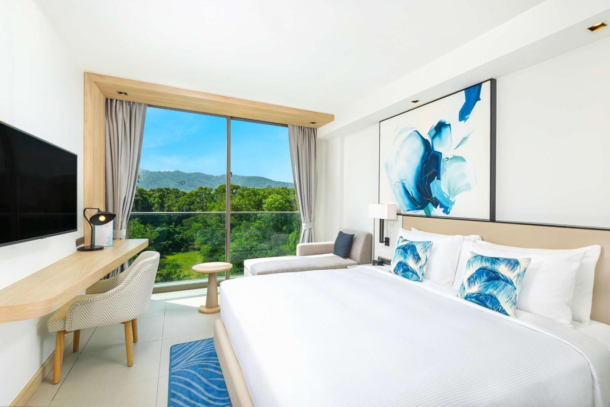 Hotel Hilton Garden Phuket 4*