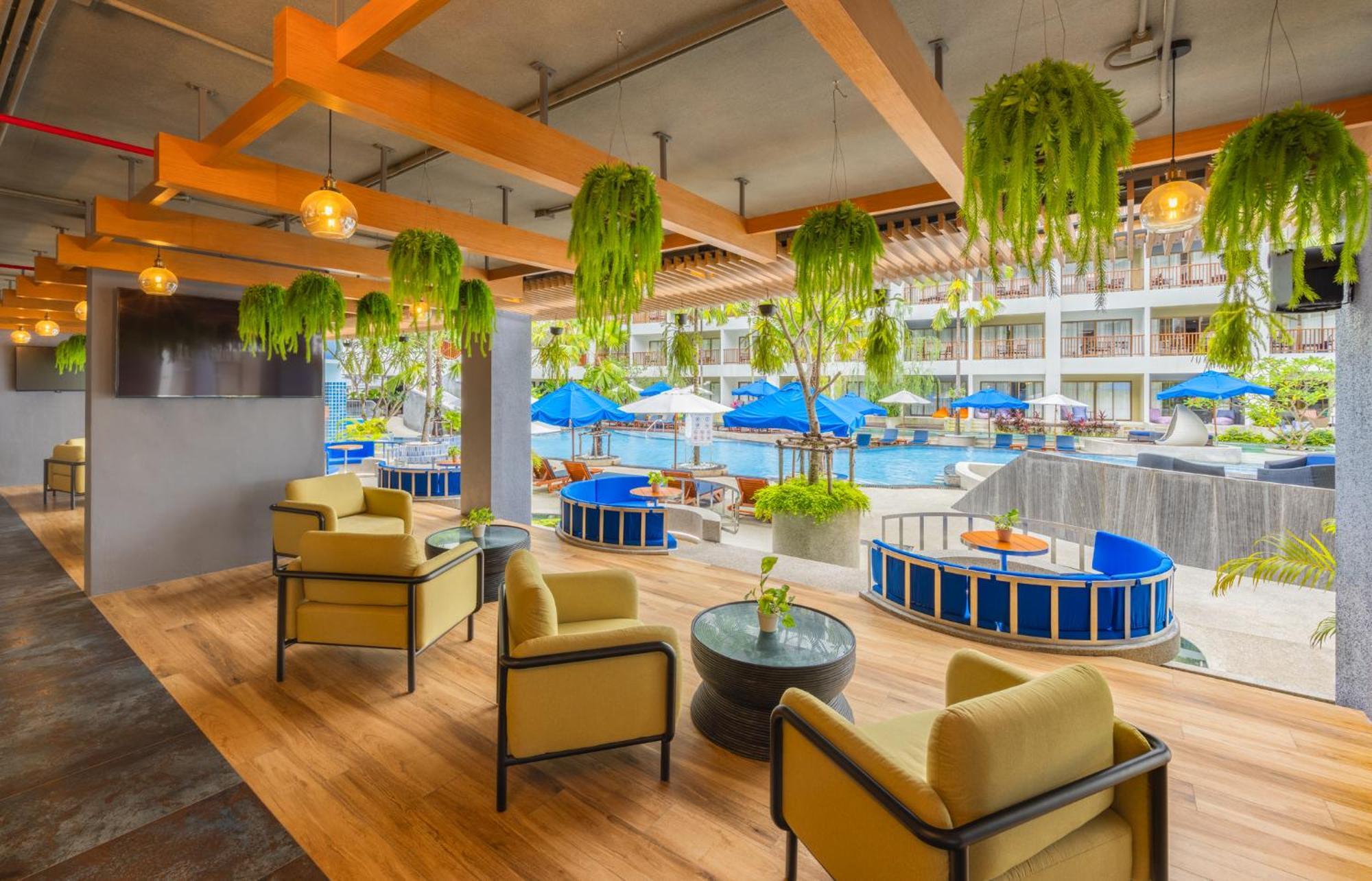 Deevana Plaza Phuket - Sha Extra Hotel