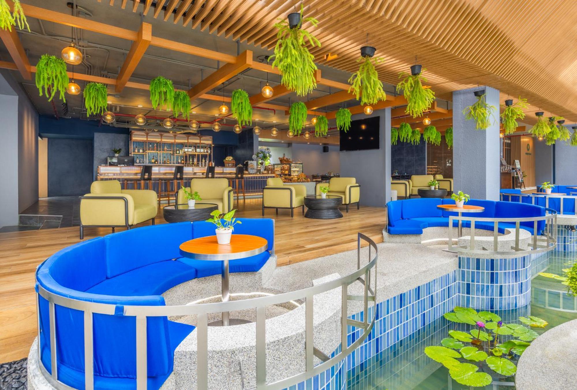 Deevana Plaza Phuket - Sha Extra