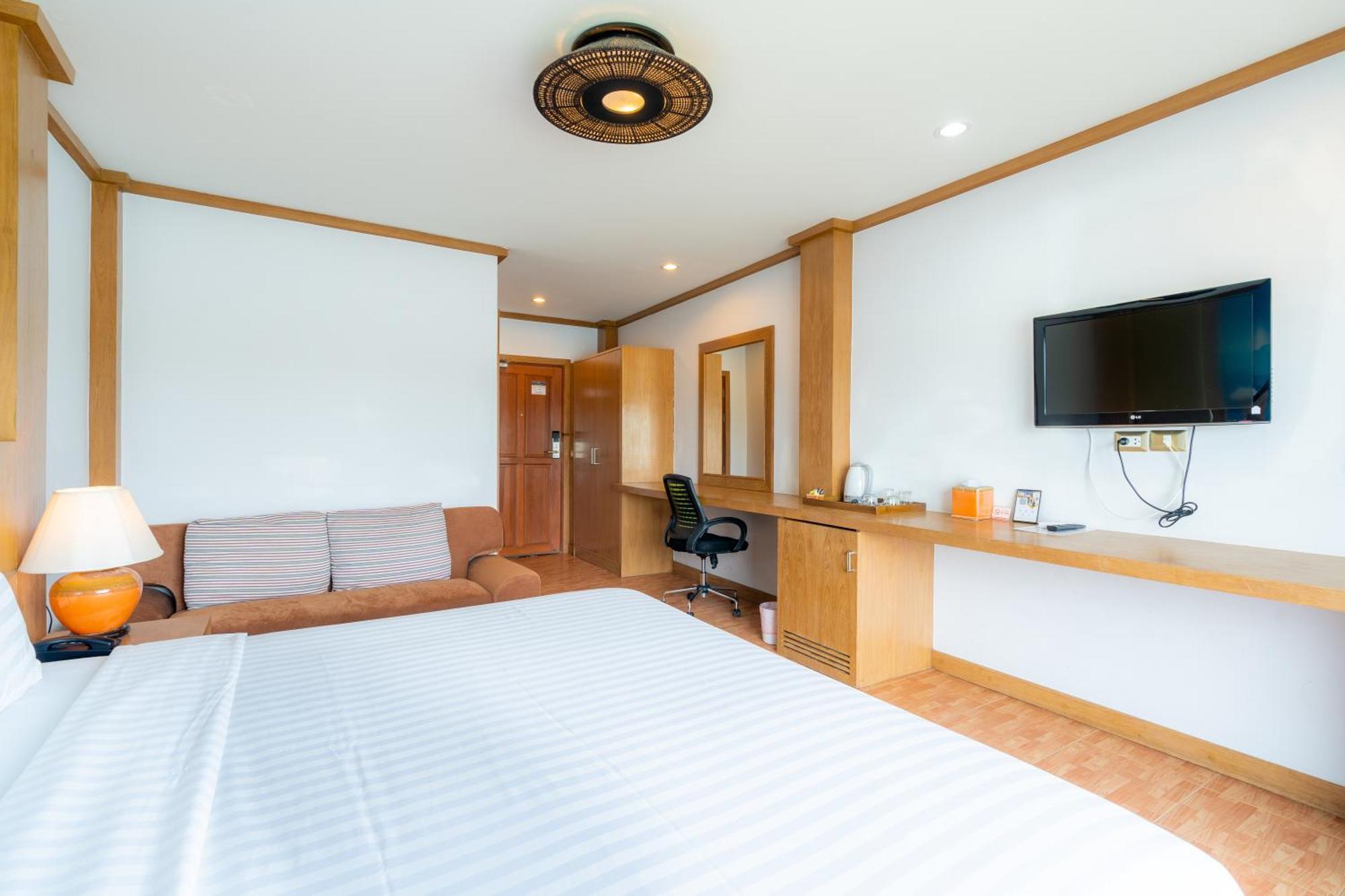 Chabana Bang-tao Phuket- Sha Extra 4*