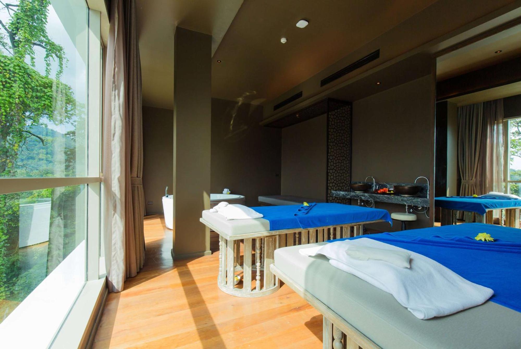 Wyndham Grand Phuket Kalim Bay Patong