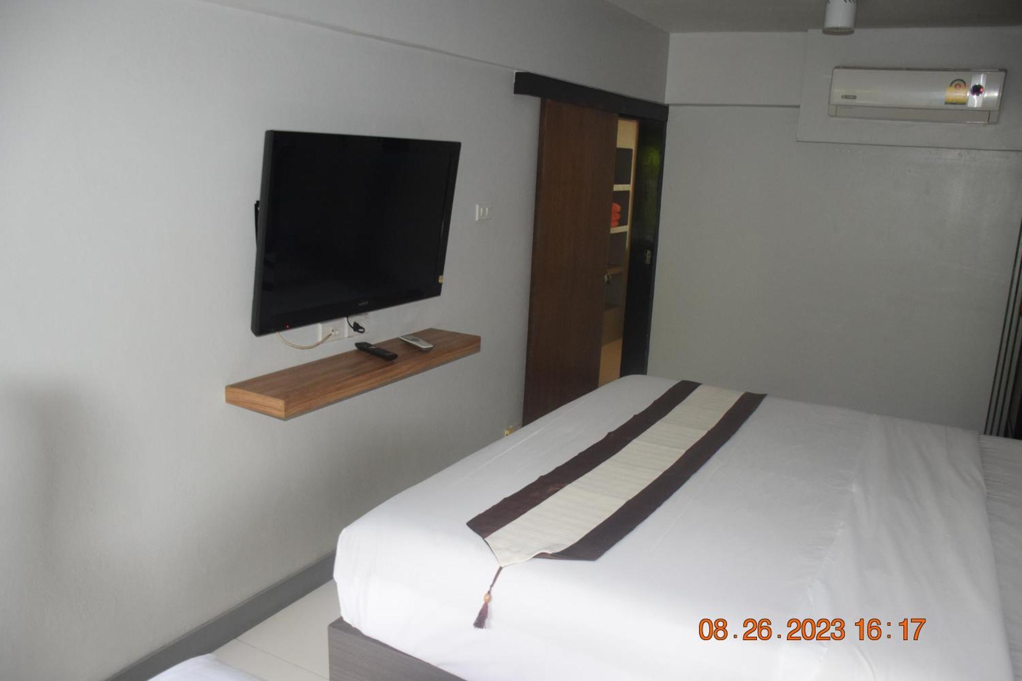 Kalim * Patong