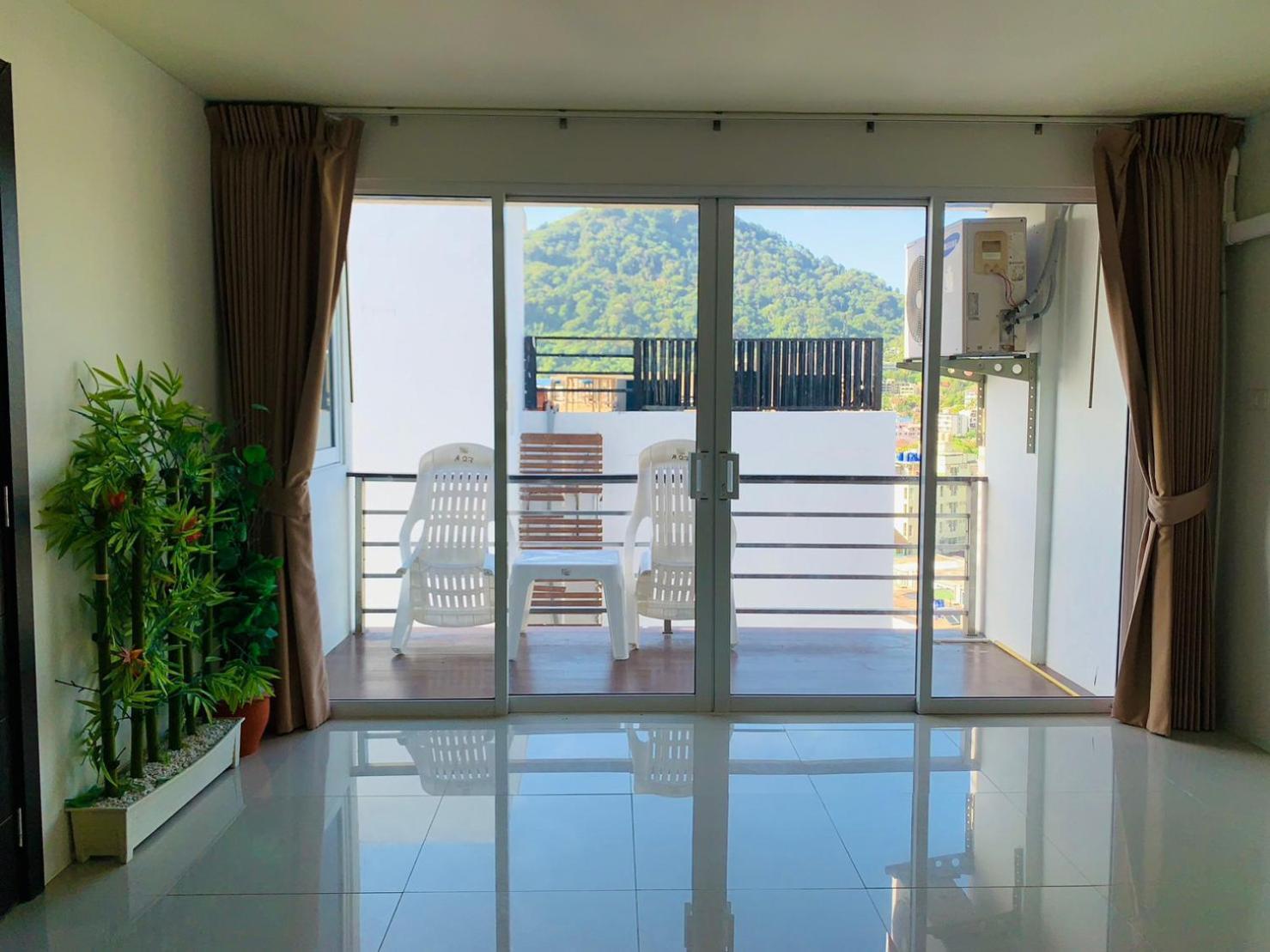 Ocean View Treasure Hotel