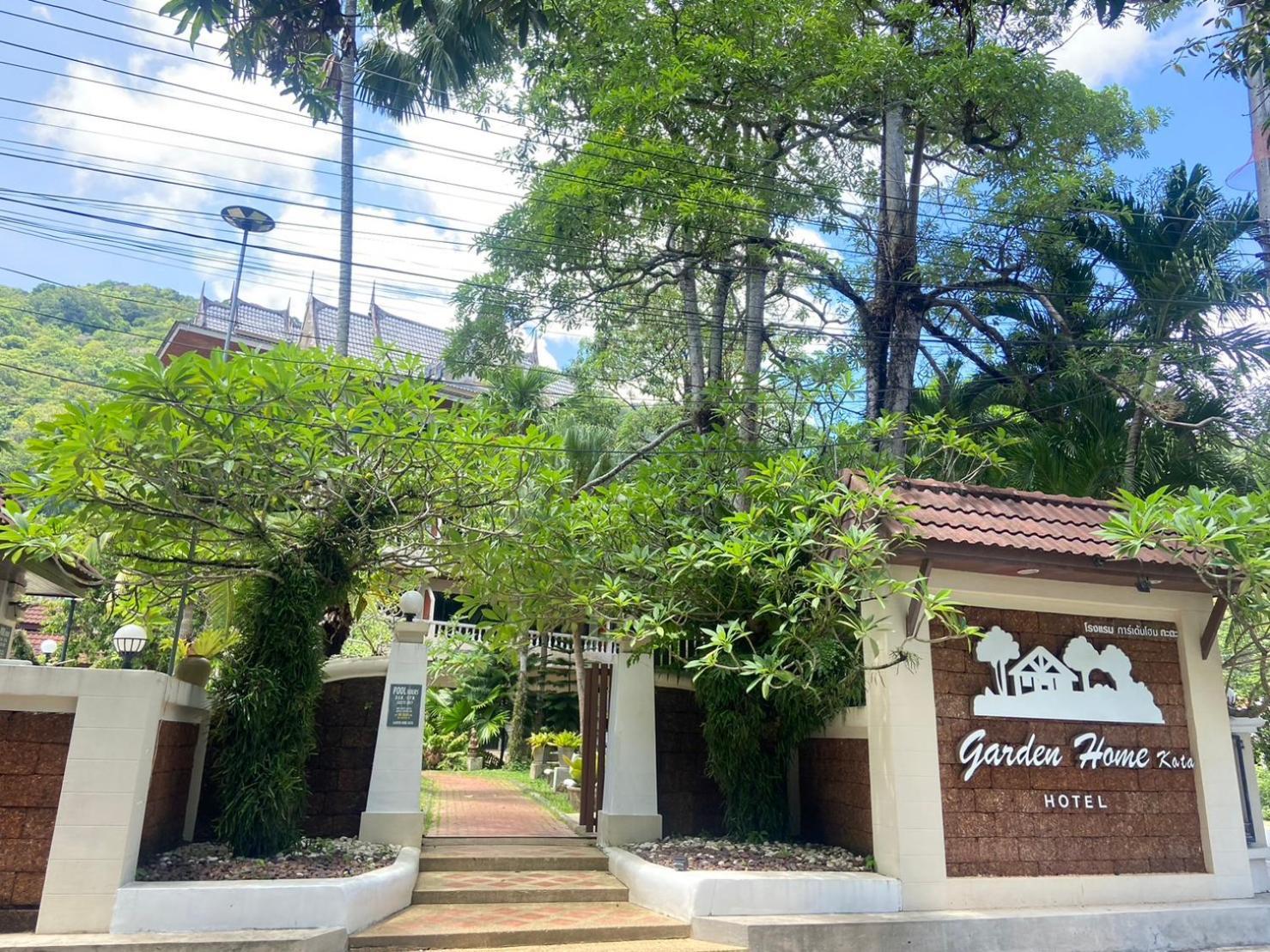 Garden Hotel