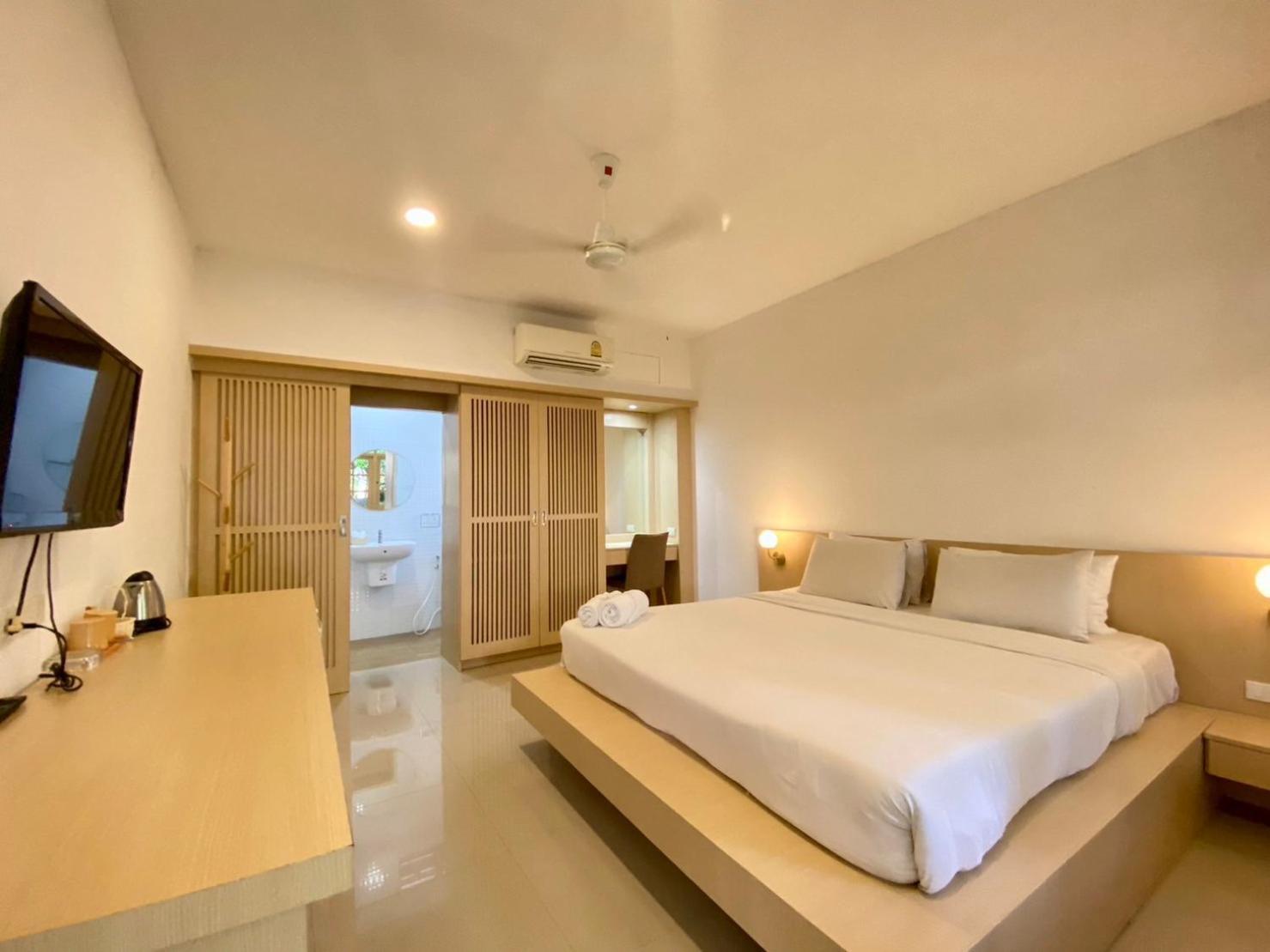 Garden Kata Beach (Phuket)
