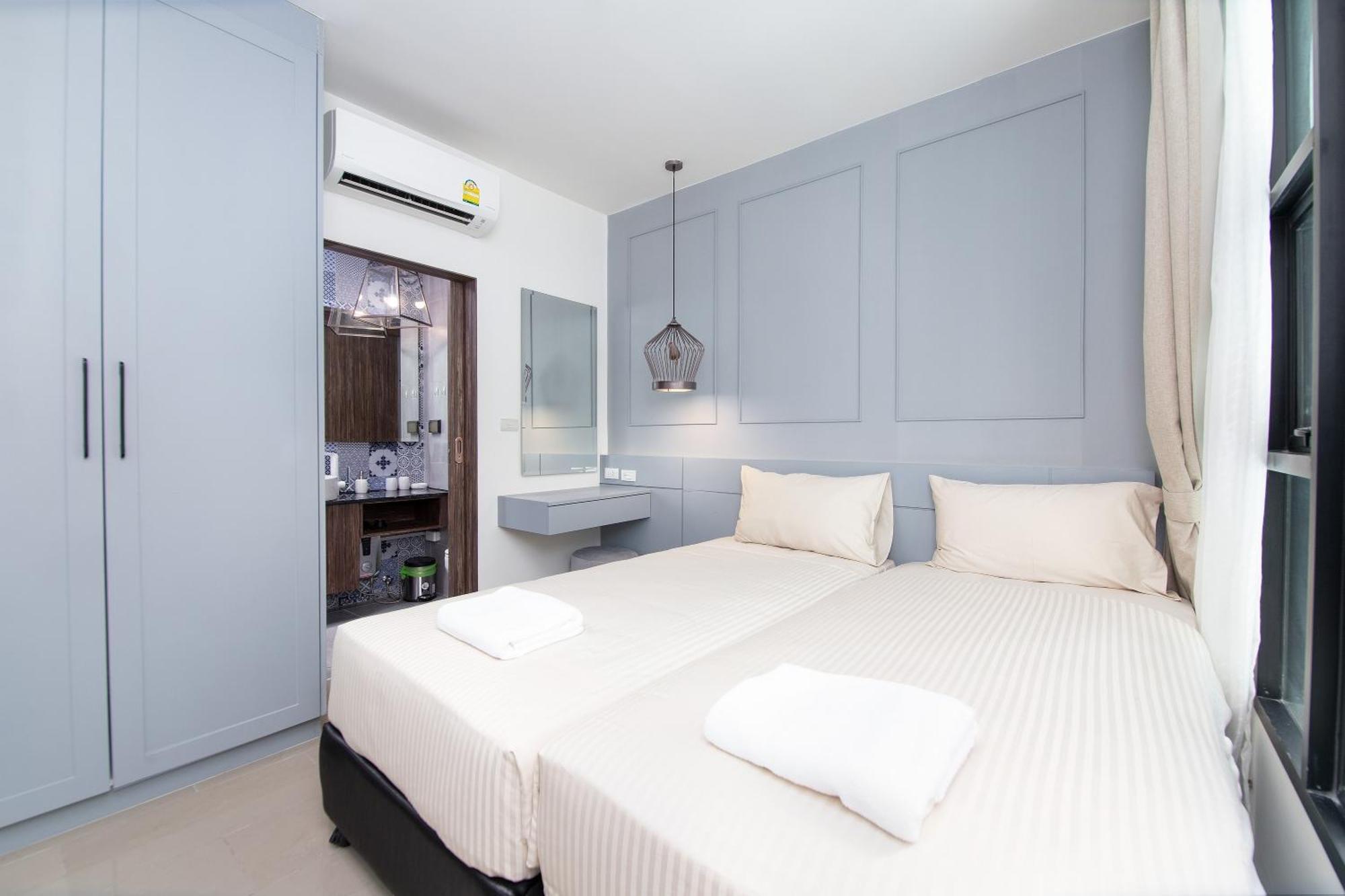 Apartment 2bdr Near Surin #302 *