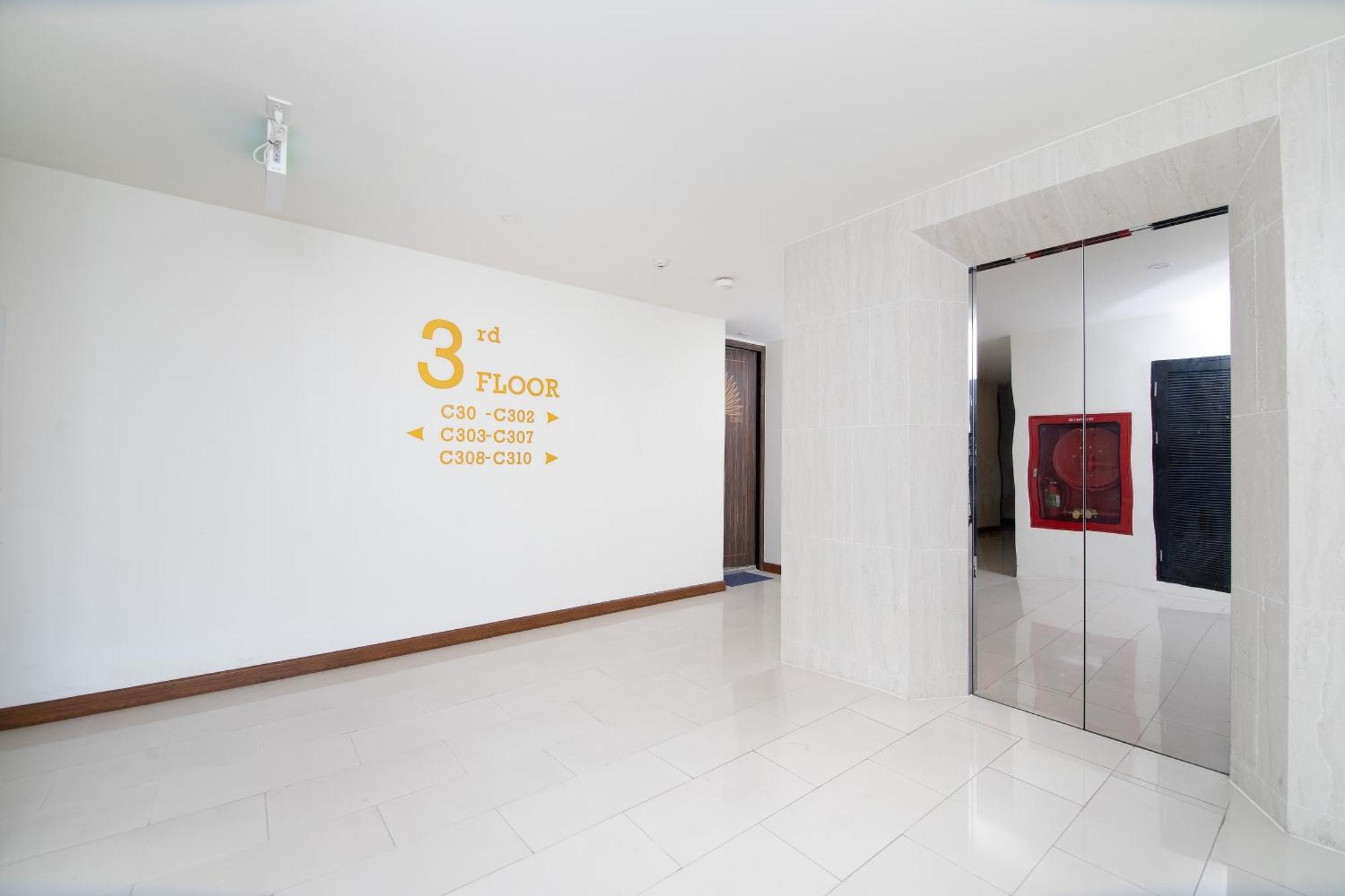 2bdr Near Surin #302 Apartment *
