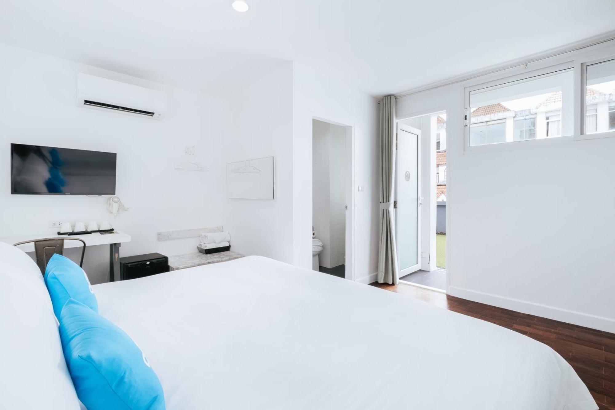 Hotel Blu Monkey 3*