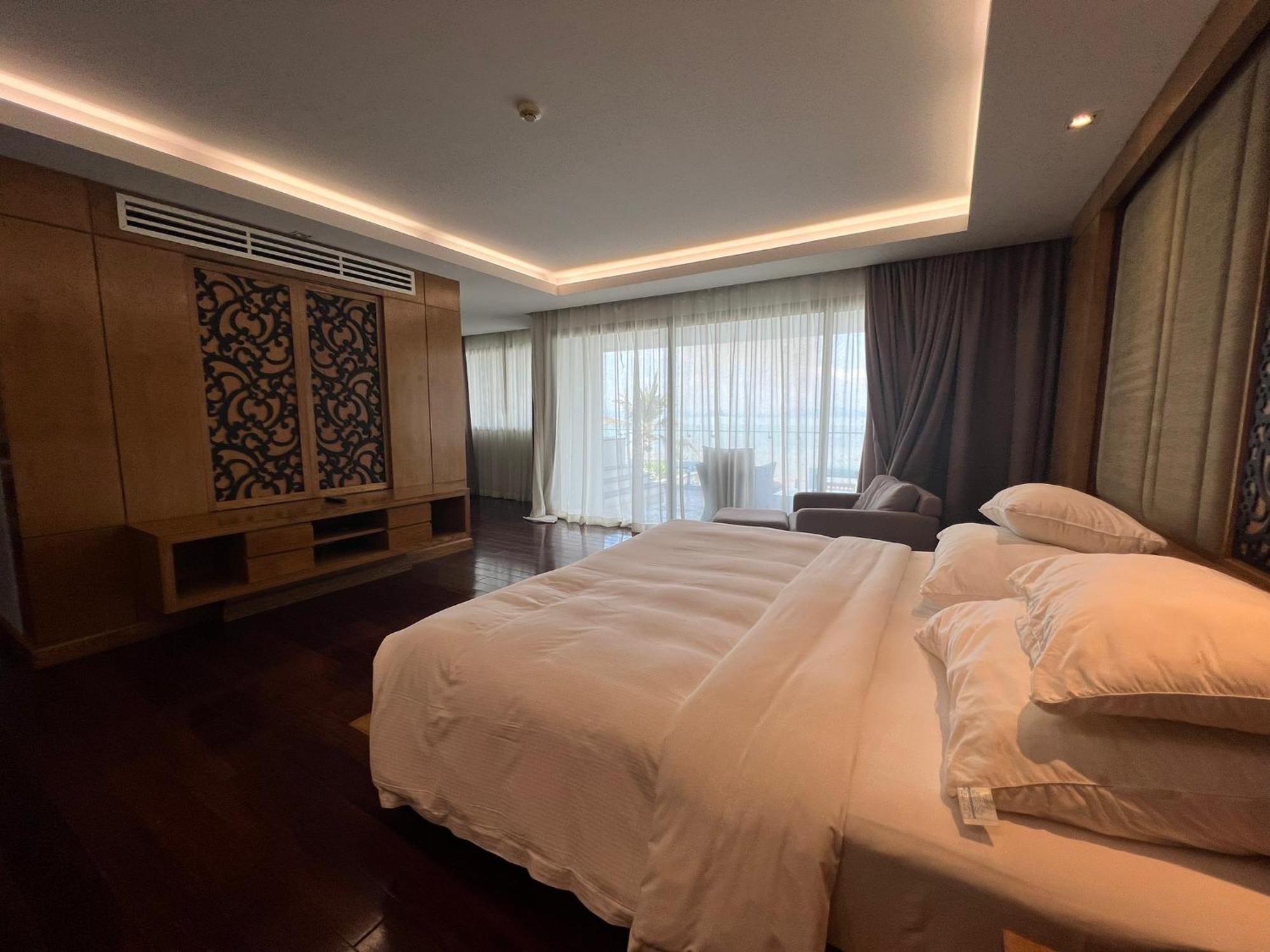 The Nchantra Beachfront * Phuket