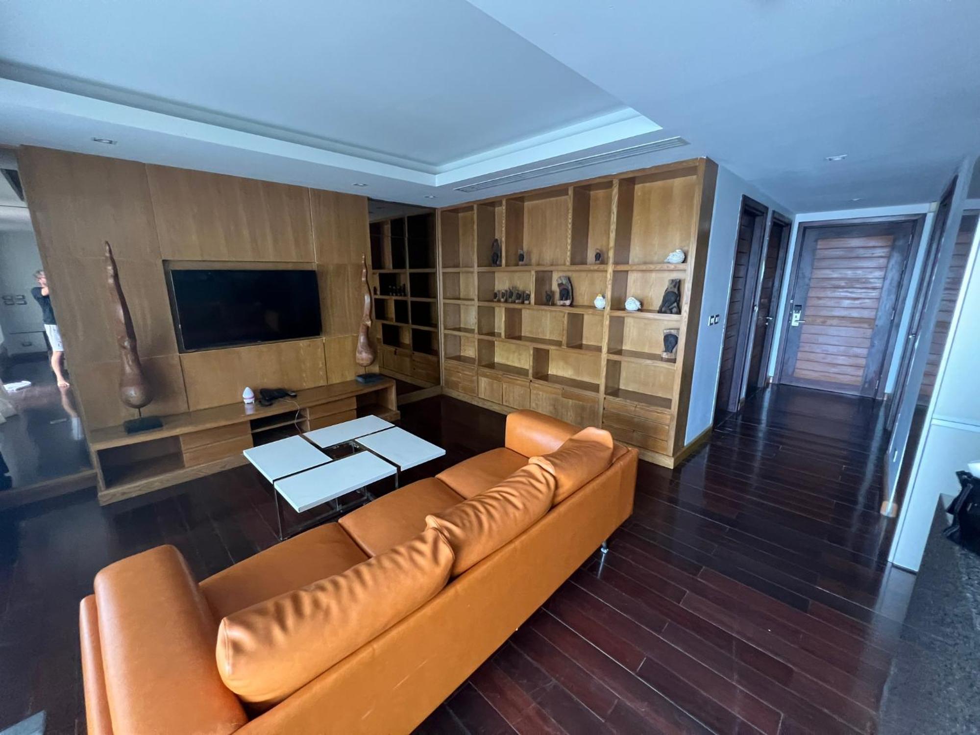 Resort The Nchantra Beachfront Phuket