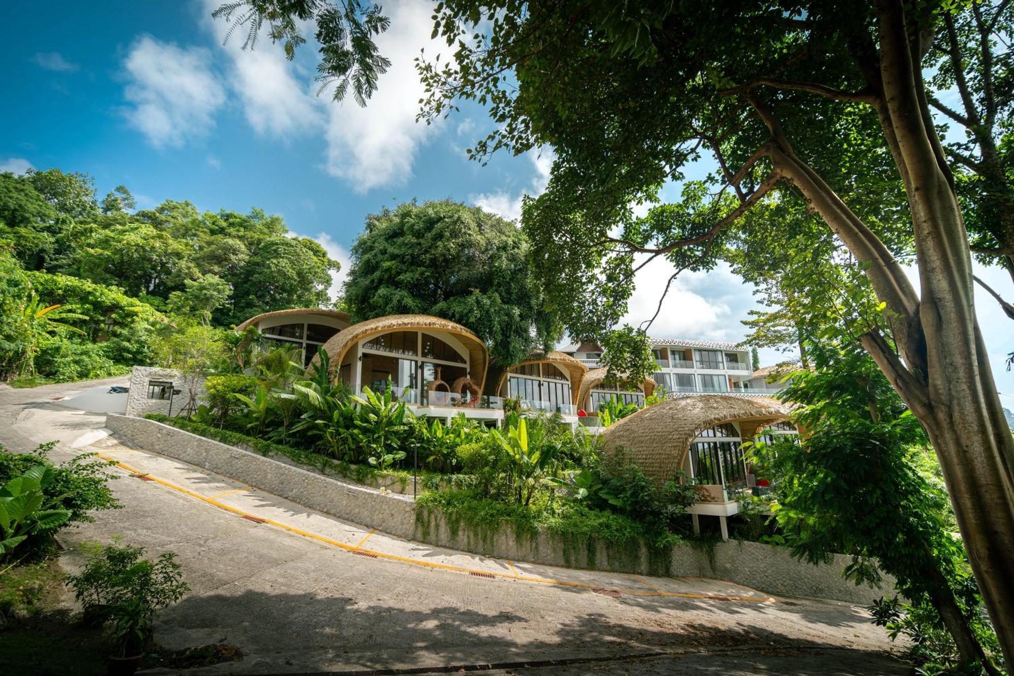 Three monkeys villas