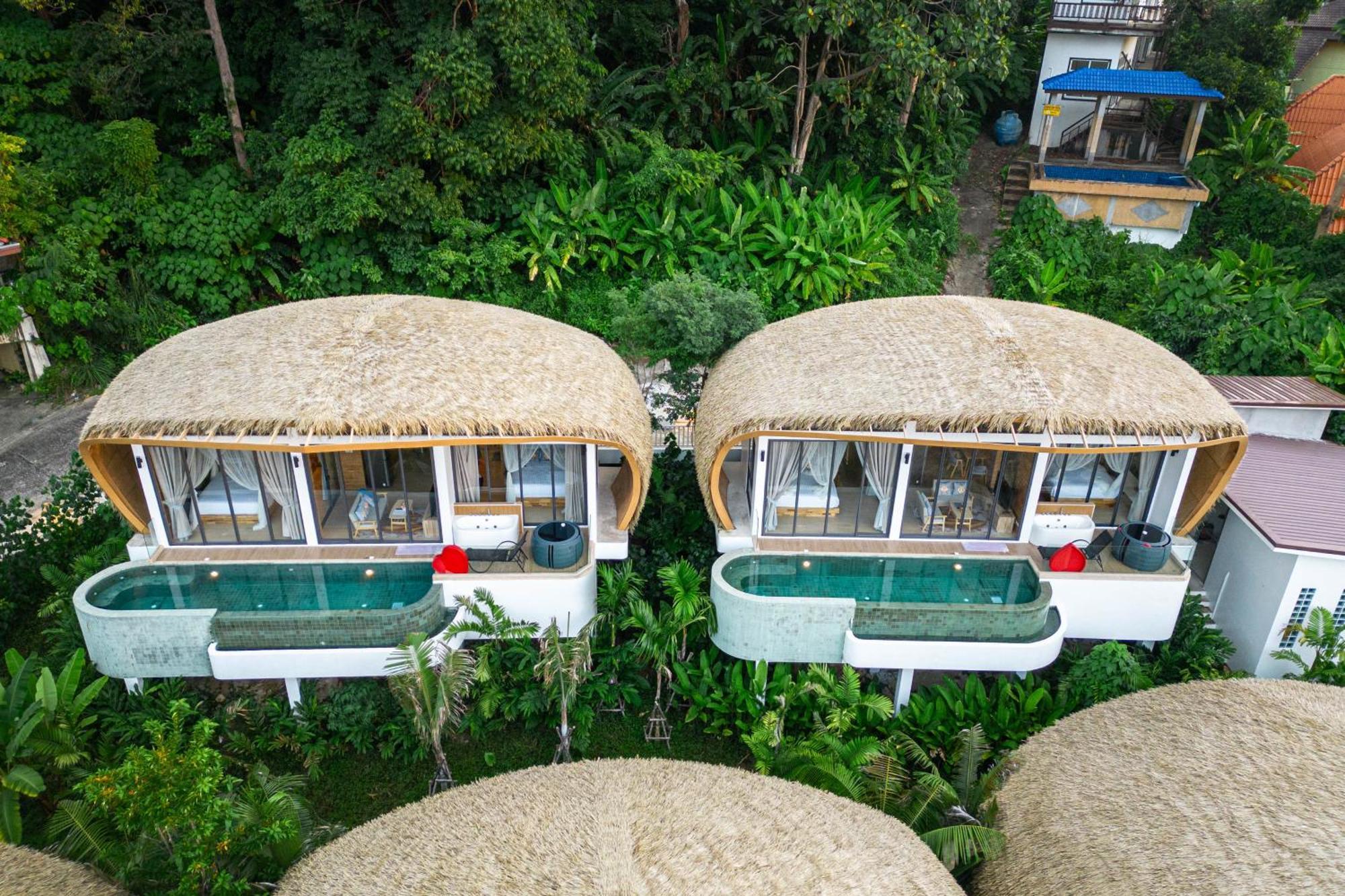 Three monkeys villas 5* Patong