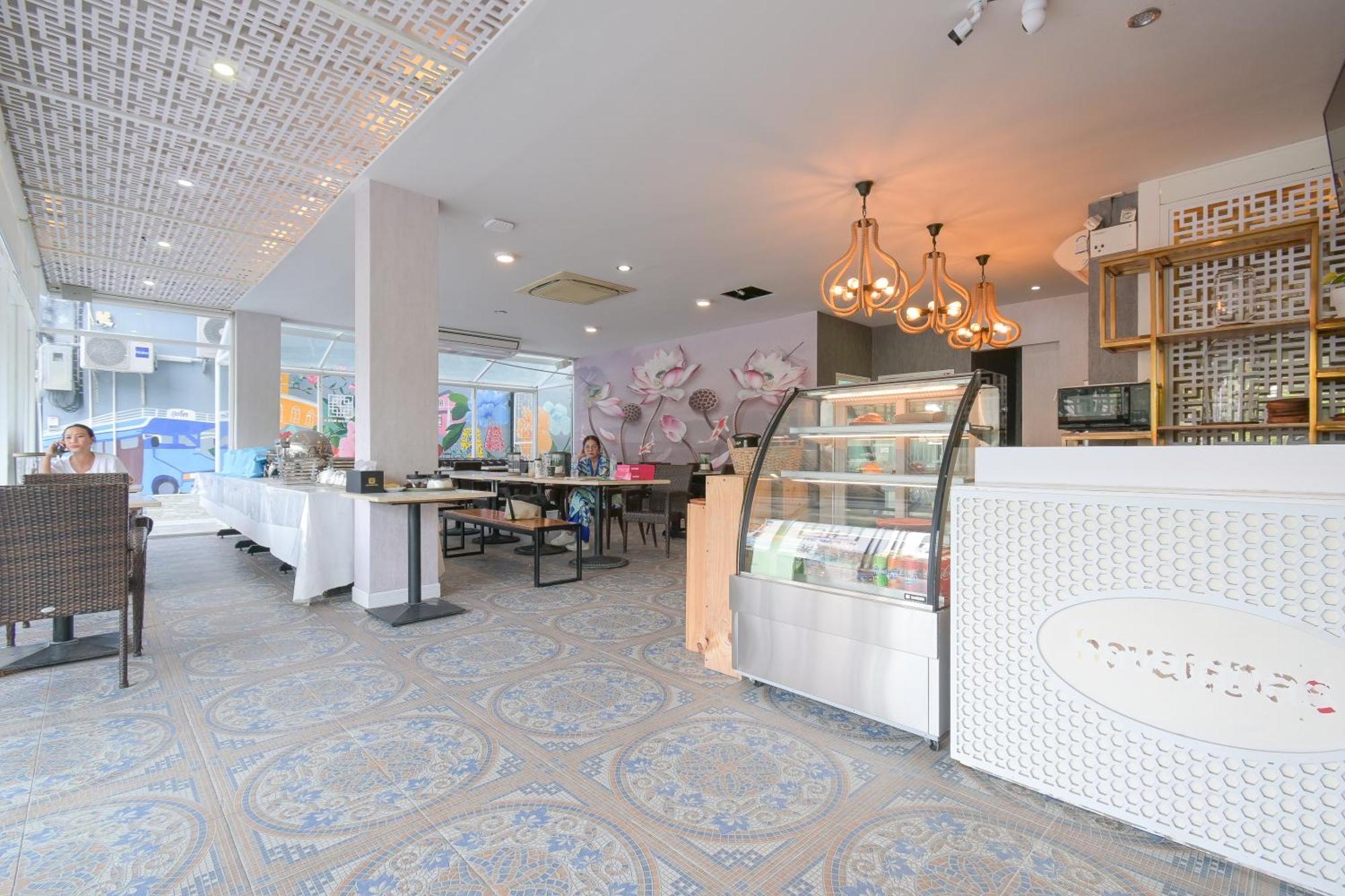 Hotel Sino Maison 3*