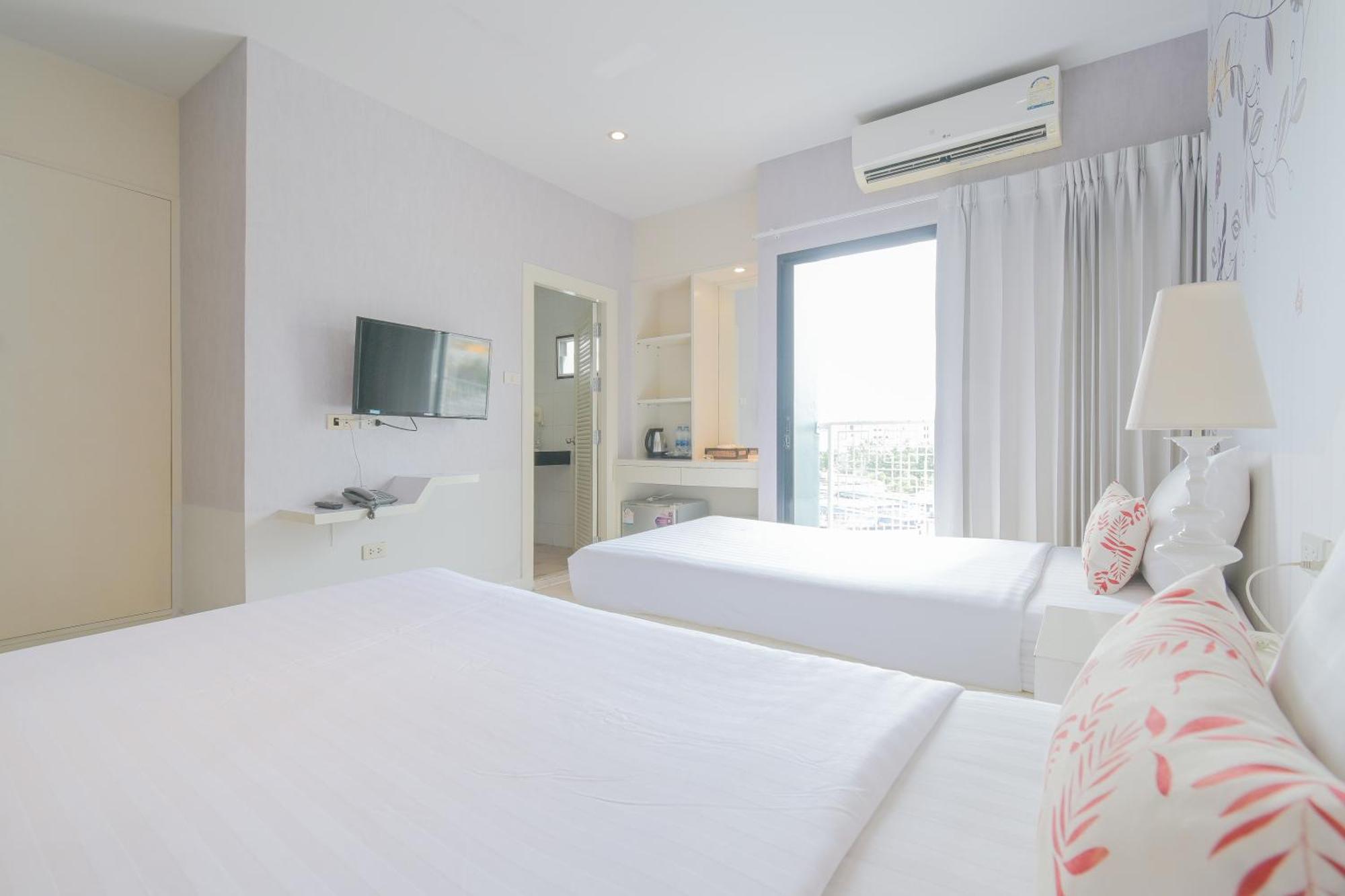 Sino Maison Hotel