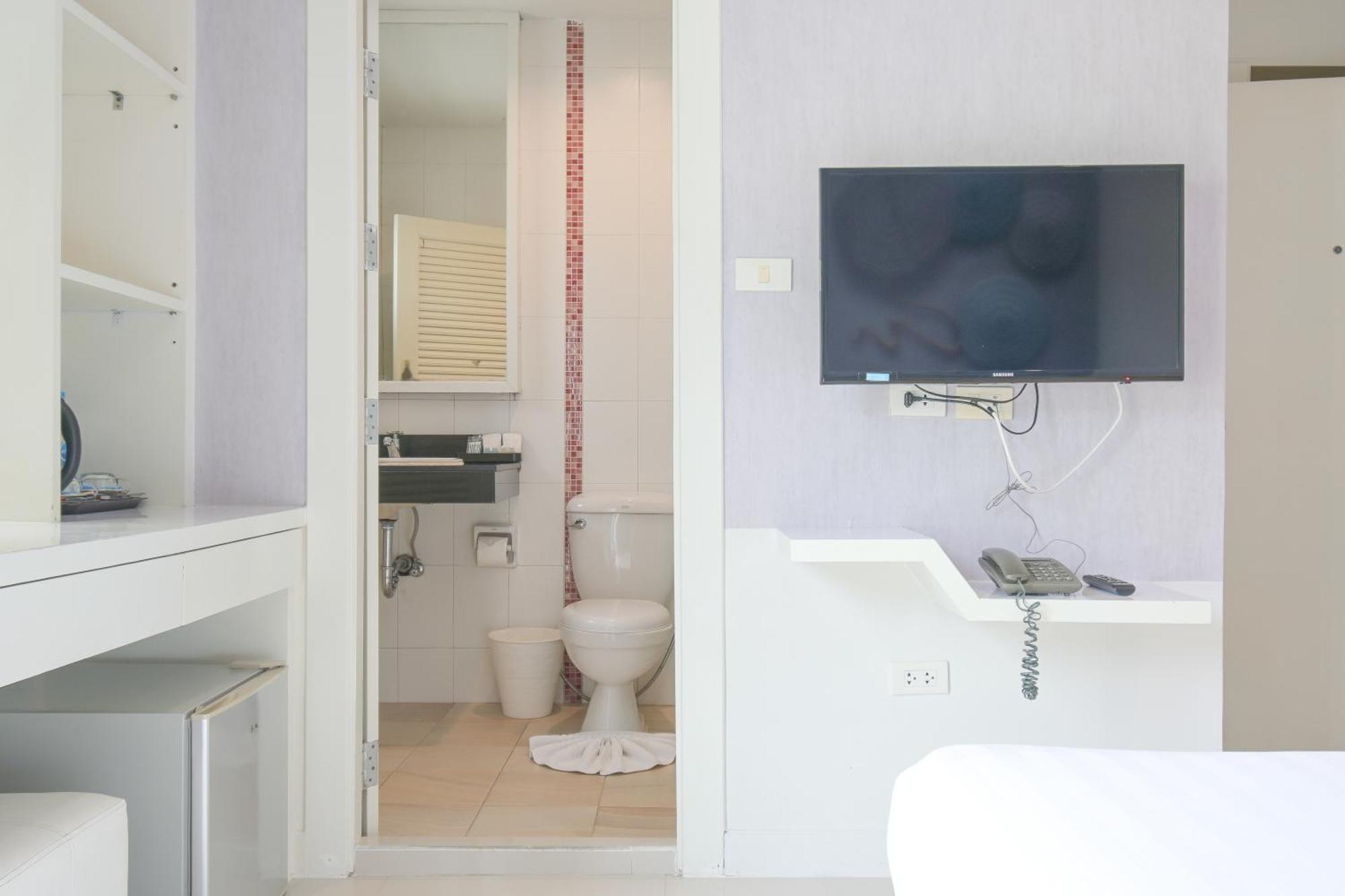 Sino Maison Hotel 3*